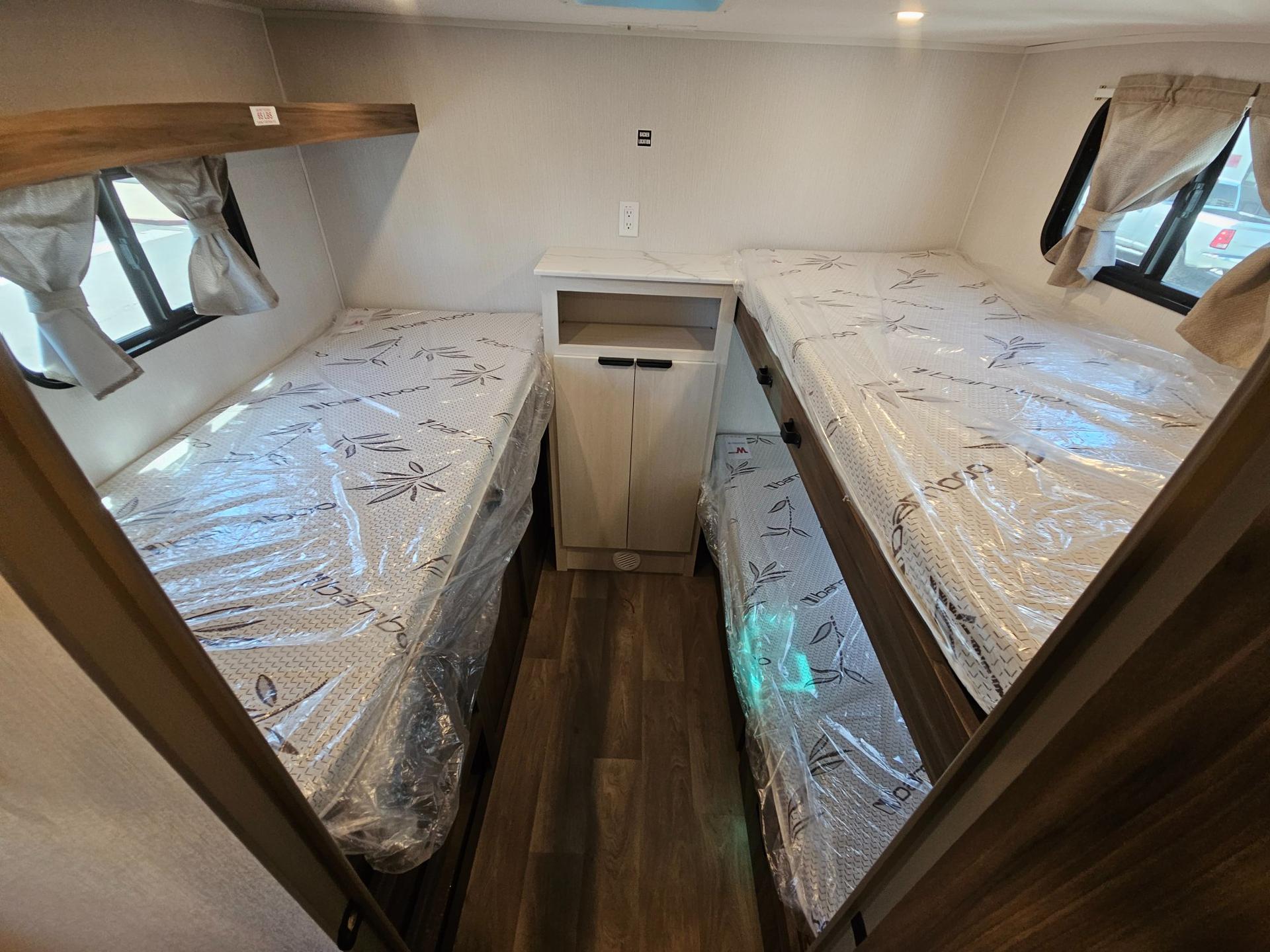 2026 Winnebago 2026 Winnebago Access - thumbnail 26