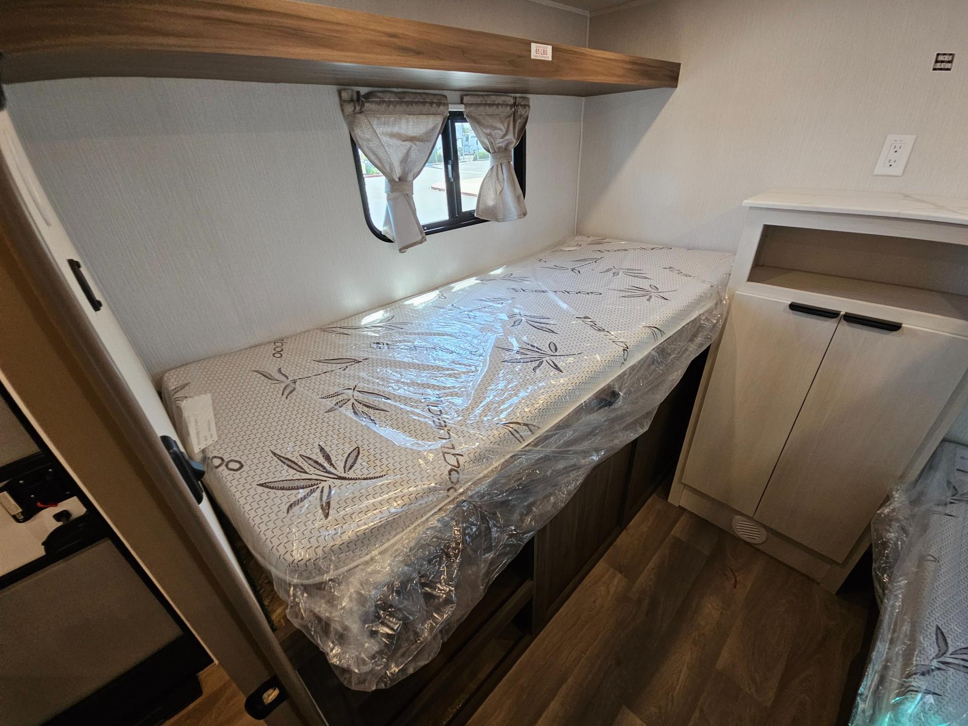 2026 Winnebago 2026 Winnebago Access - thumbnail 29