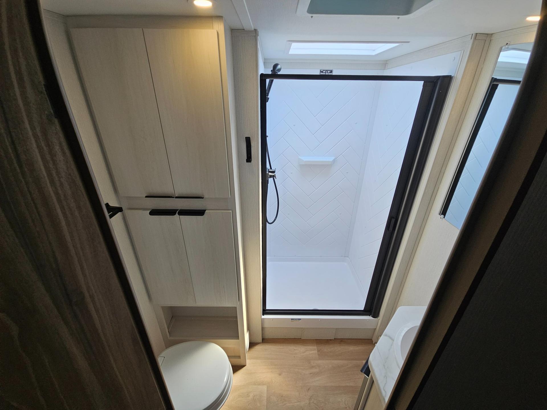 2026 Winnebago 2026 Winnebago Access - thumbnail 32