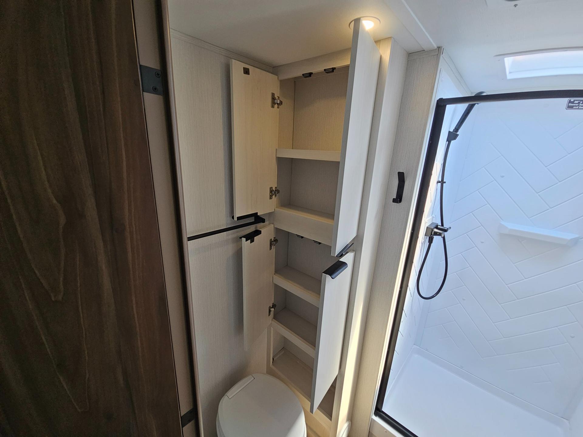 2026 Winnebago 2026 Winnebago Access - thumbnail 34