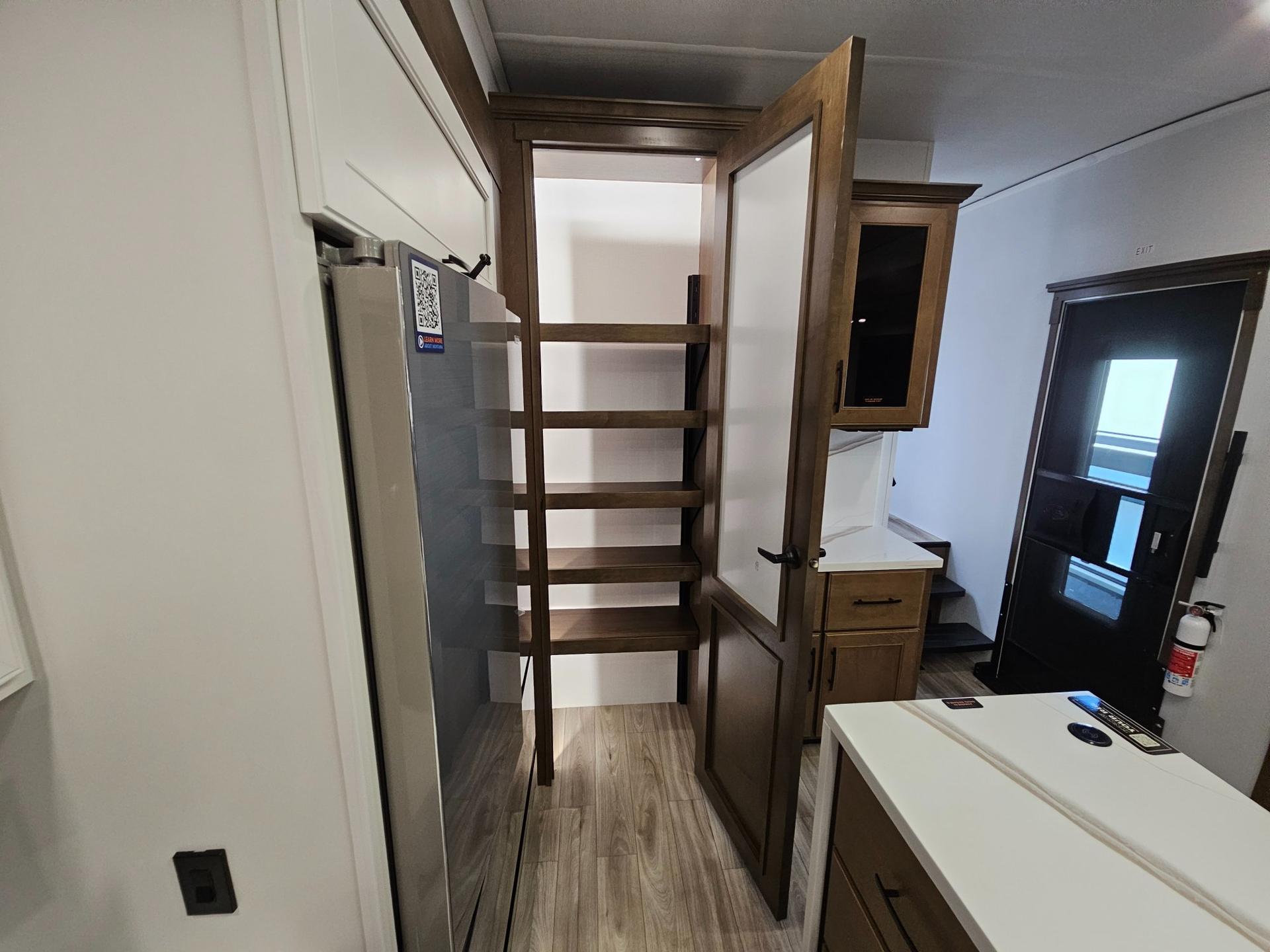 2026 Keystone RV 2026 Keystone RV Montana - thumbnail 31