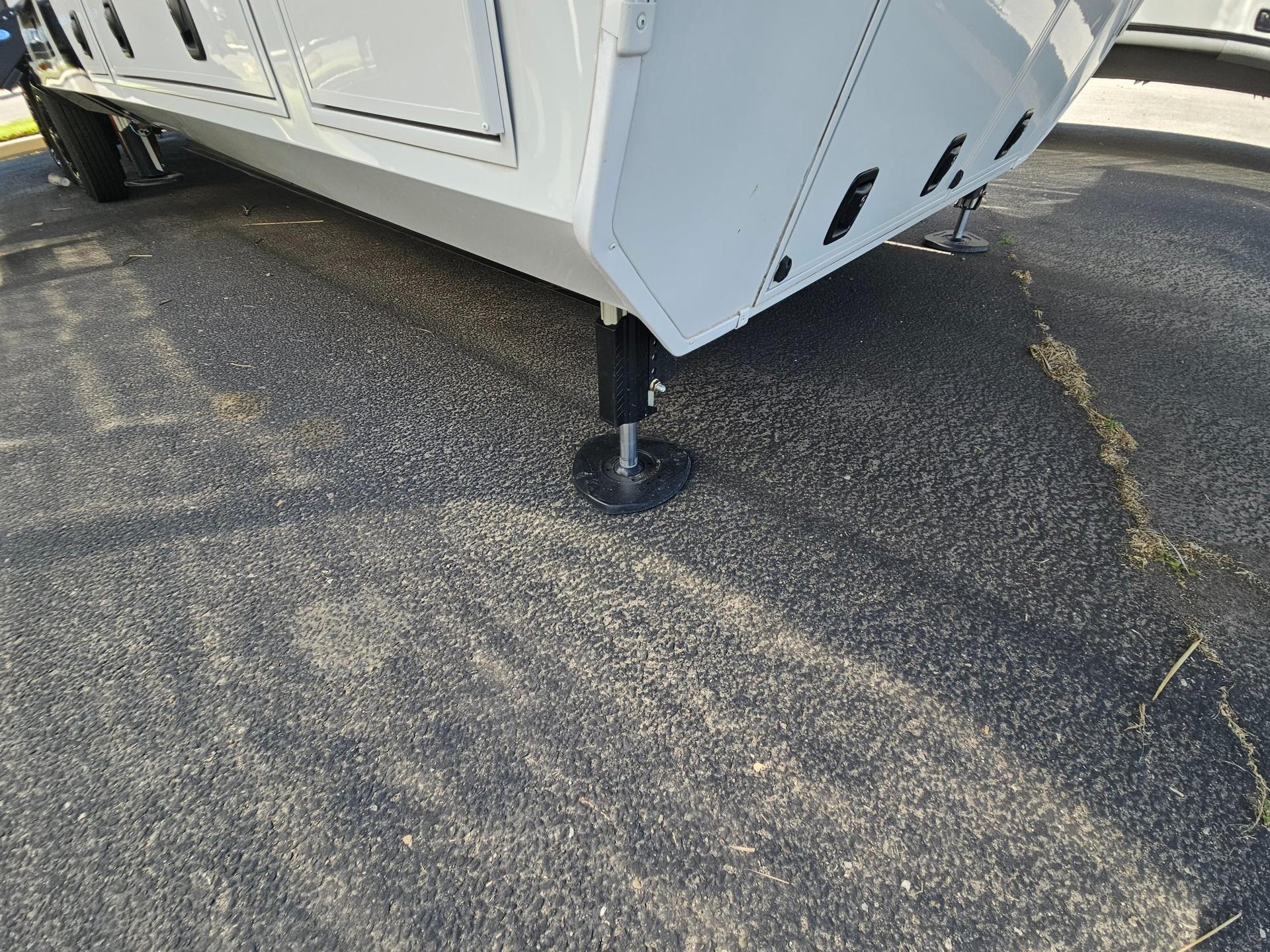 2026 Keystone RV 2026 Keystone RV Montana - thumbnail 56