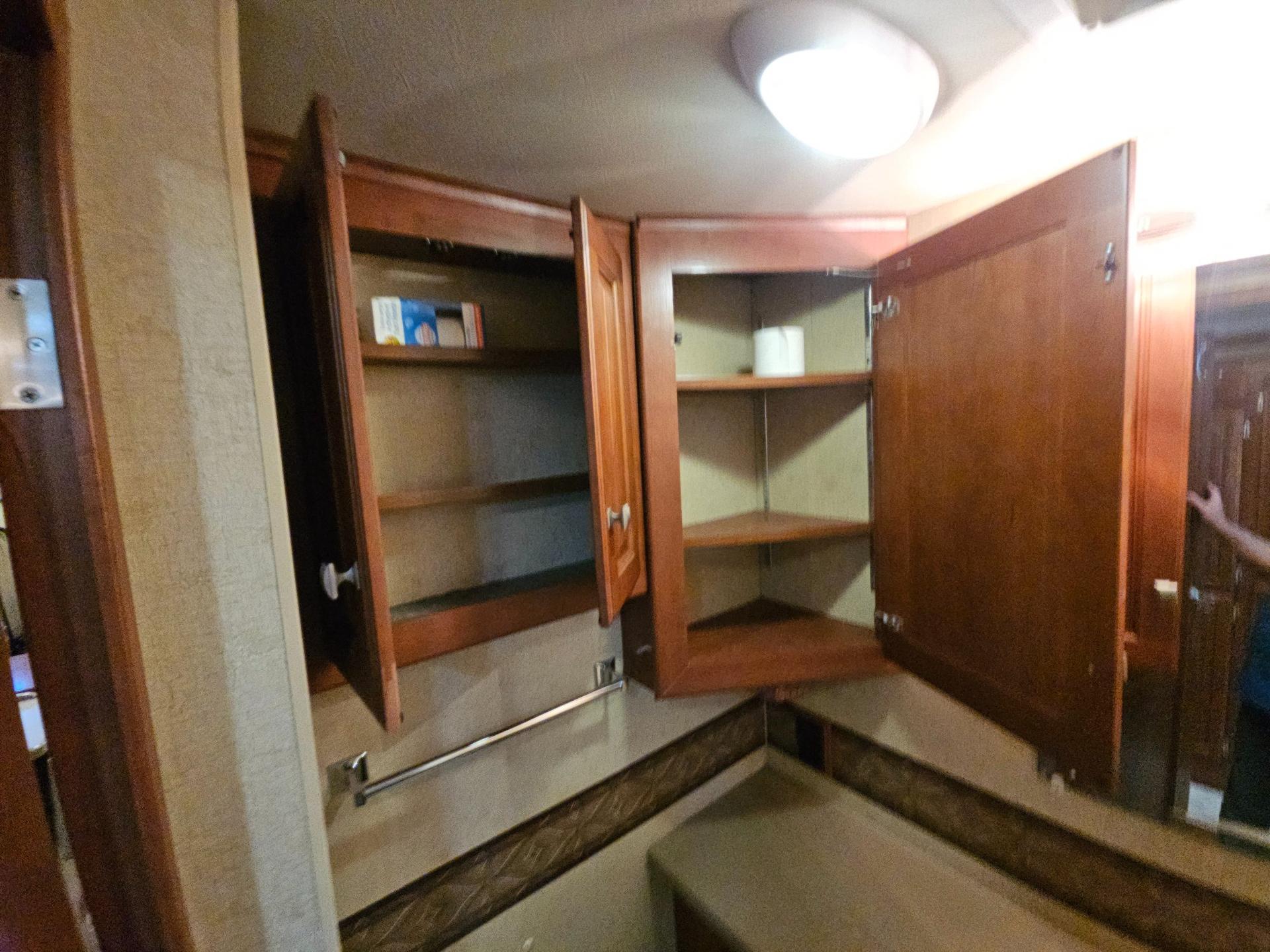 2013 Itasca 2013 Itasca Suncruiser - thumbnail 40