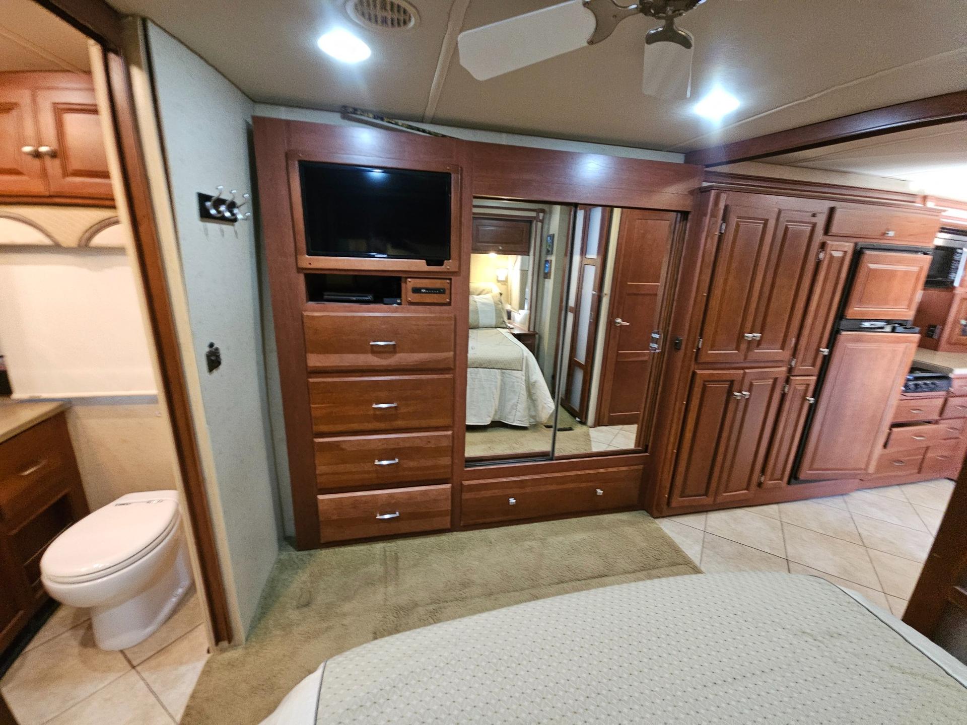 2013 Itasca 2013 Itasca Suncruiser - thumbnail 44