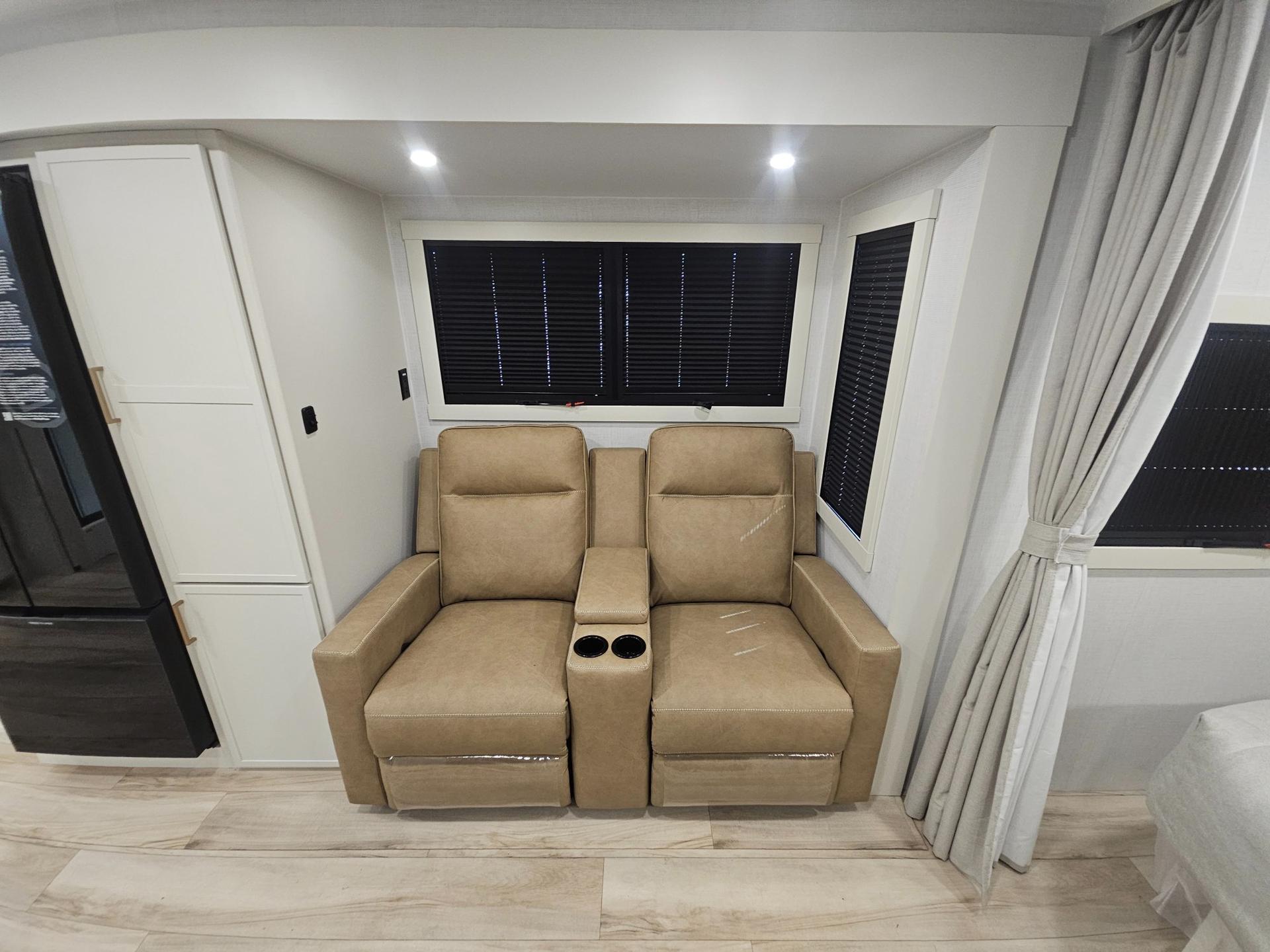 2026 Brinkley RV 2026 Brinkley RV Model I - thumbnail 7