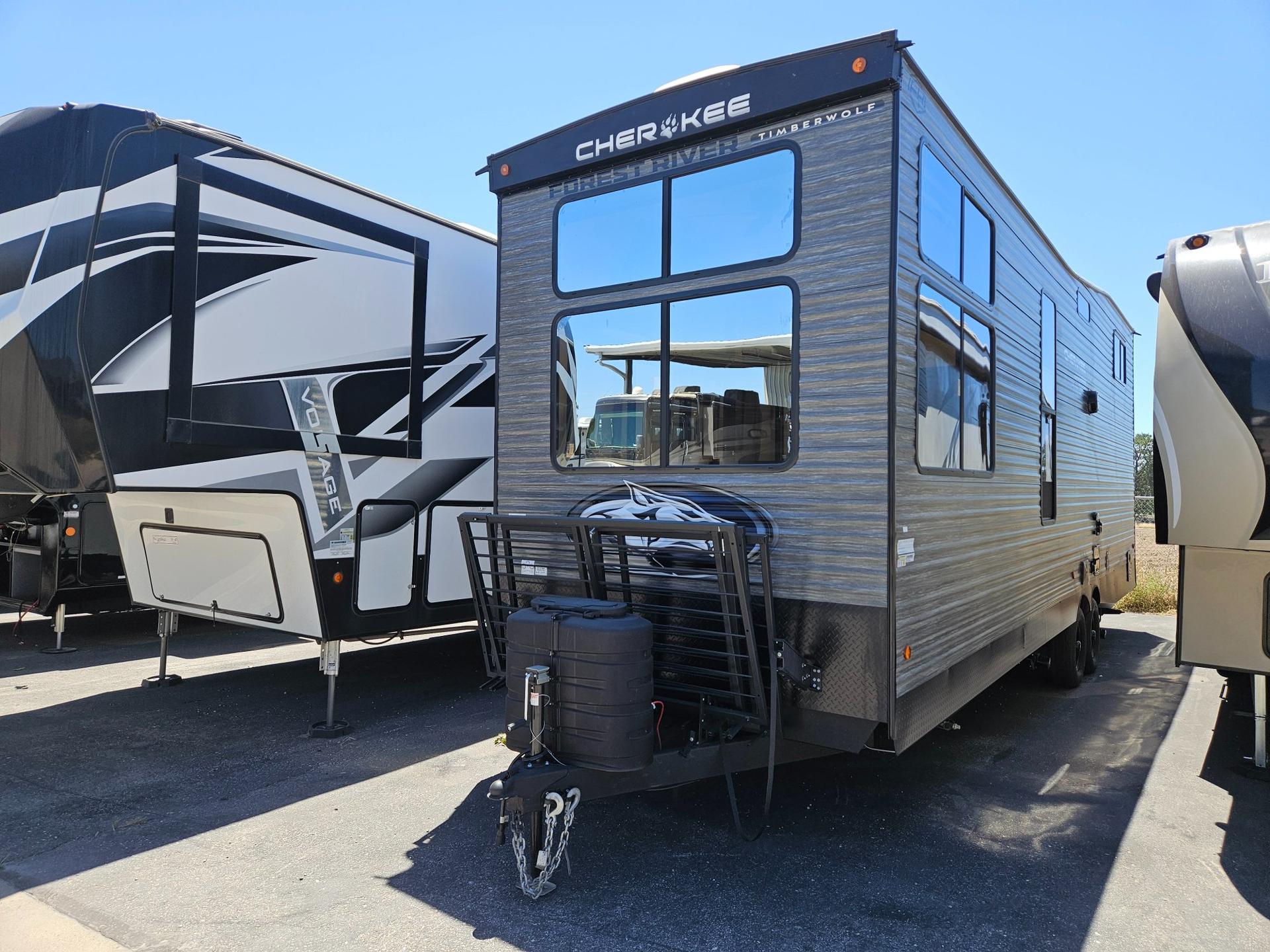 2026 Forest River RV 2026 Forest River RV Cherokee Timberwolf Black Label - thumbnail 5