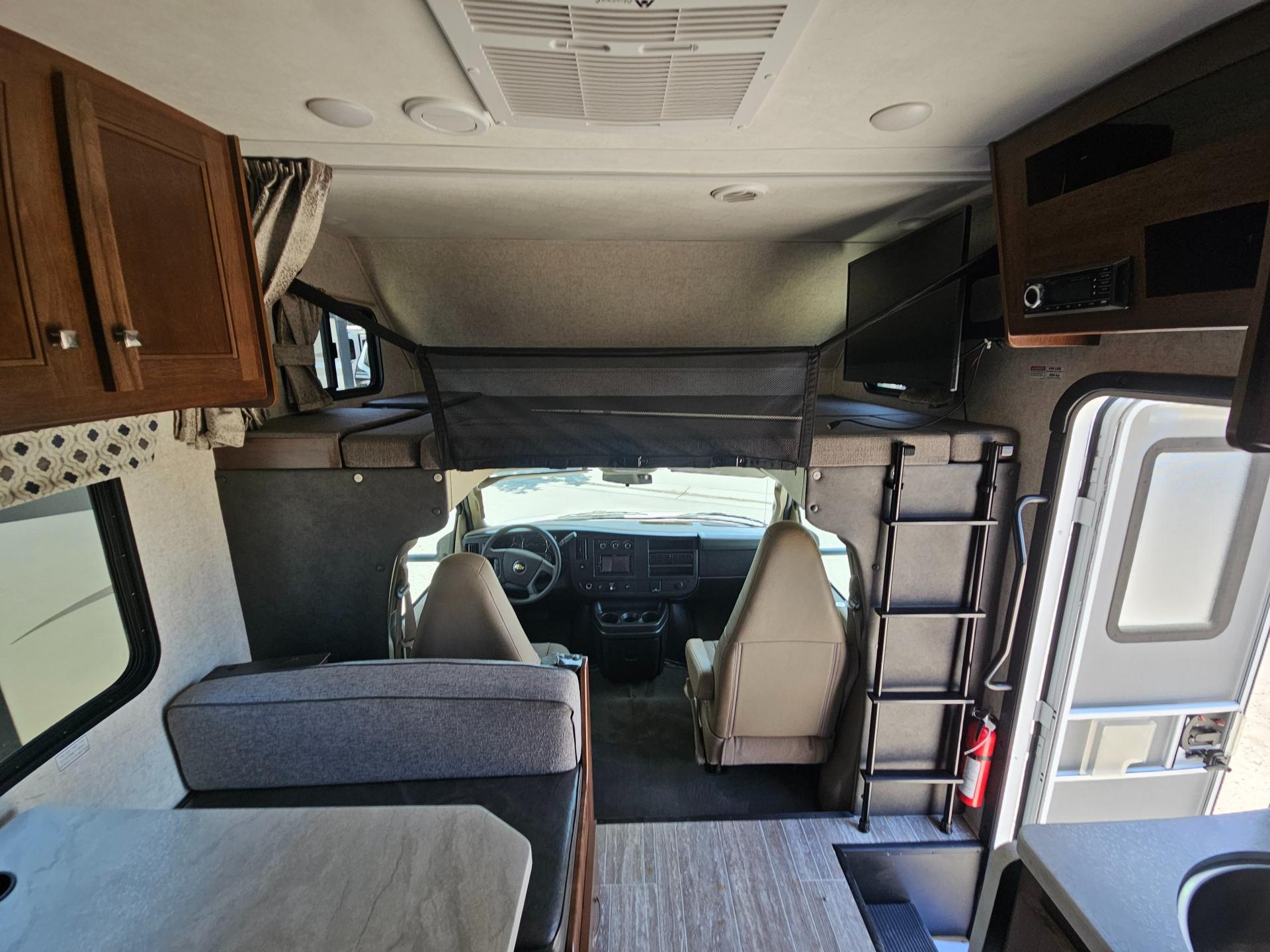 2019 Forest River RV 2019 Forest River RV Forester LE - thumbnail 5