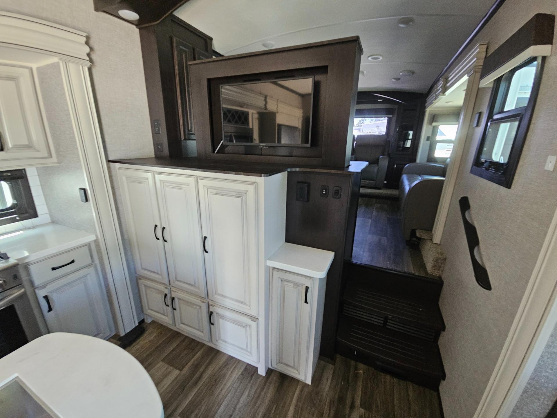 2022 Jayco 2022 Jayco North Point - thumbnail 6