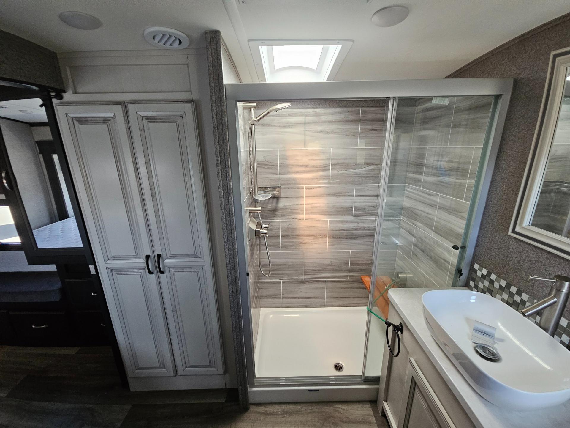 2022 Jayco 2022 Jayco North Point - thumbnail 19