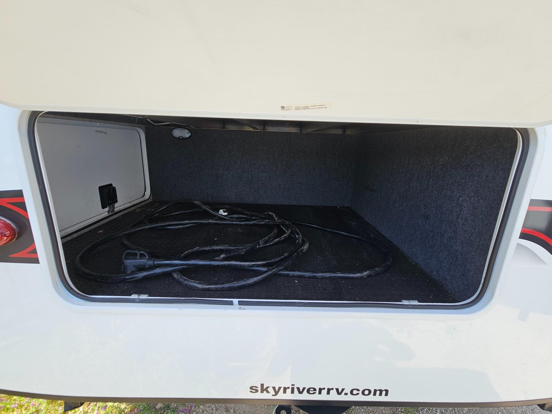 2022 Jayco 2022 Jayco North Point - thumbnail 33