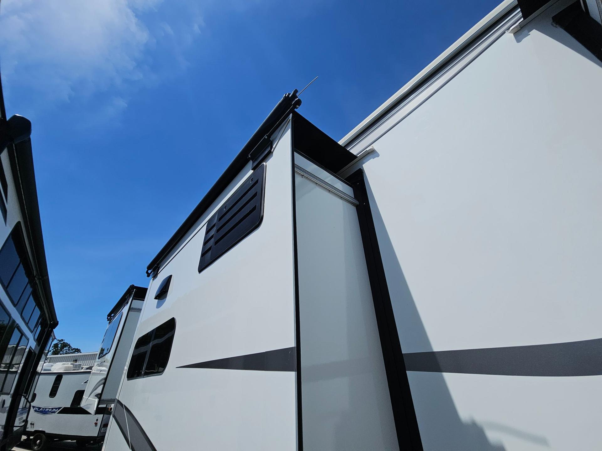 2022 Jayco 2022 Jayco North Point - thumbnail 37