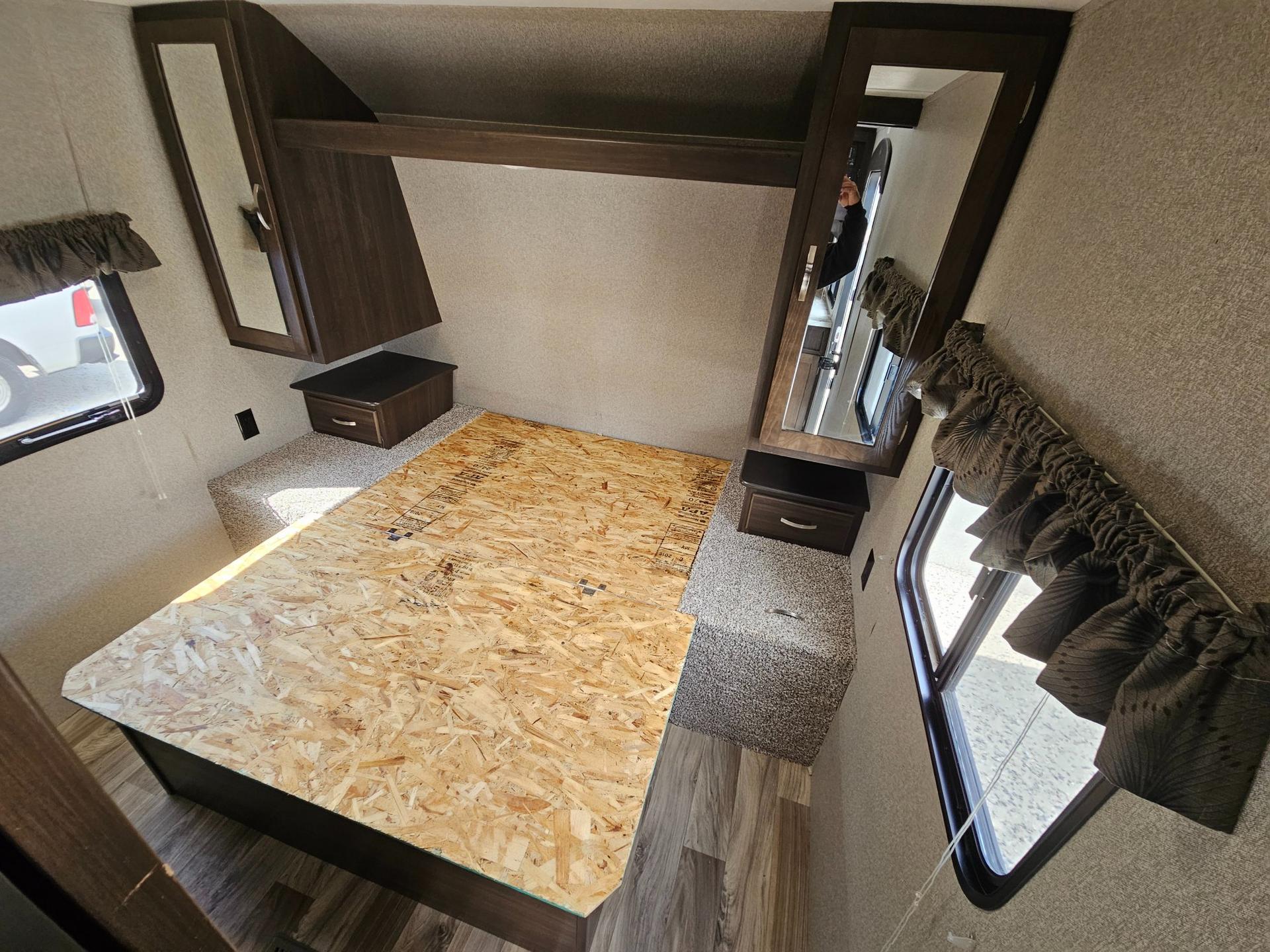 2019 Keystone RV 2019 Keystone RV Springdale - thumbnail 17
