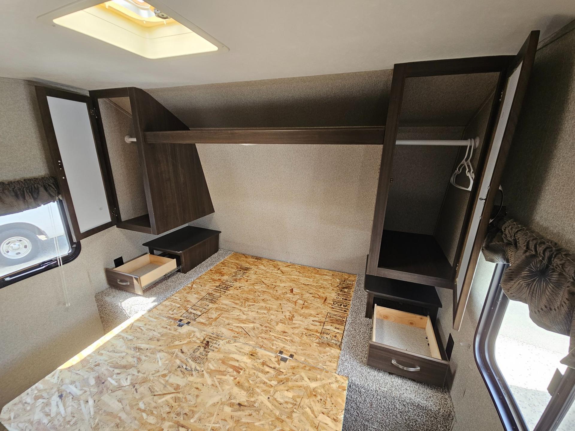 2019 Keystone RV 2019 Keystone RV Springdale - thumbnail 18