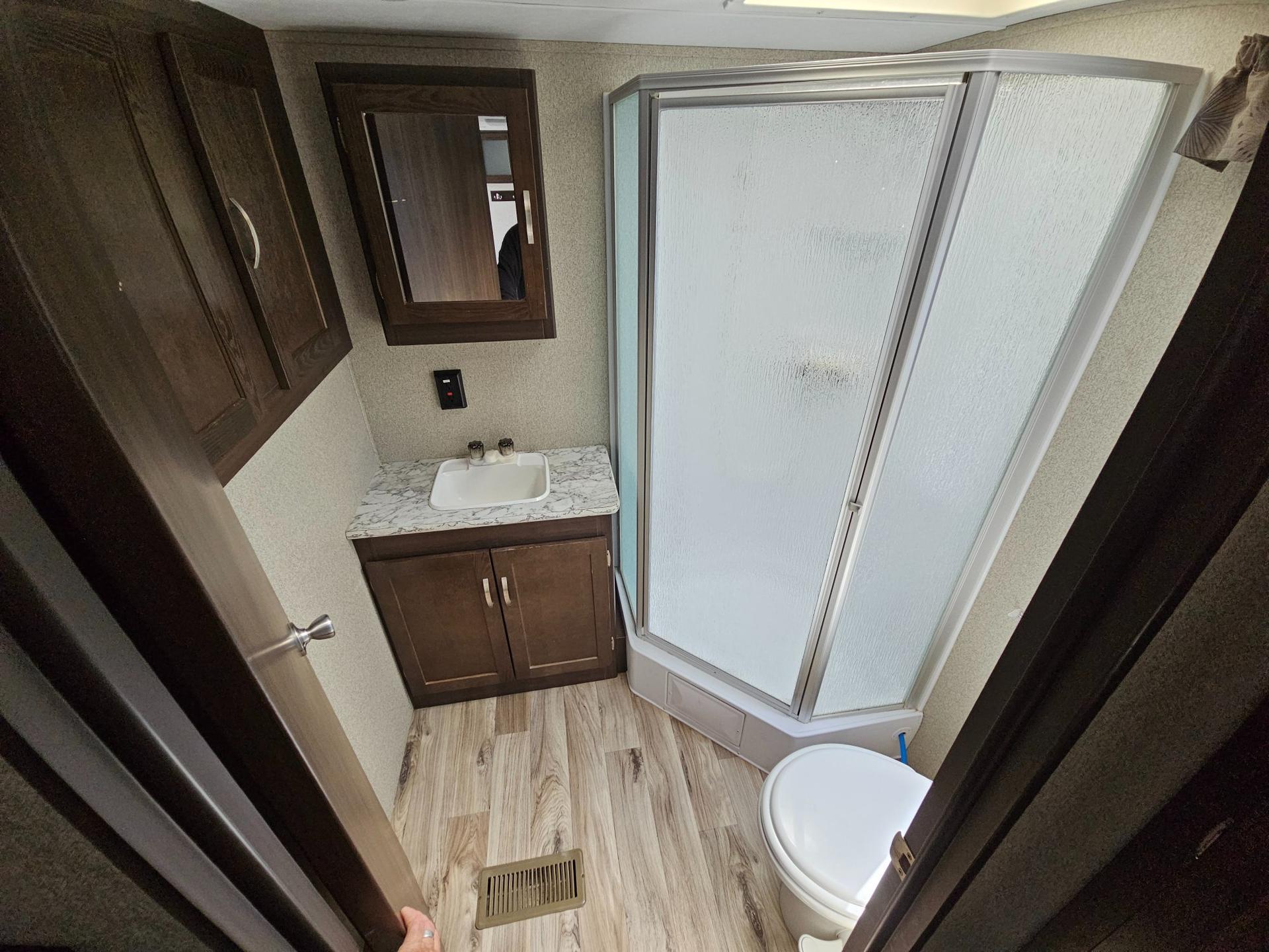 2019 Keystone RV 2019 Keystone RV Springdale - thumbnail 21