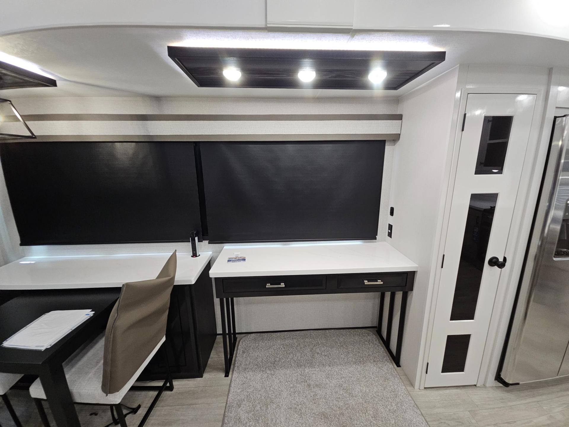 2026 Jayco 2026 Jayco Pinnacle - thumbnail 10