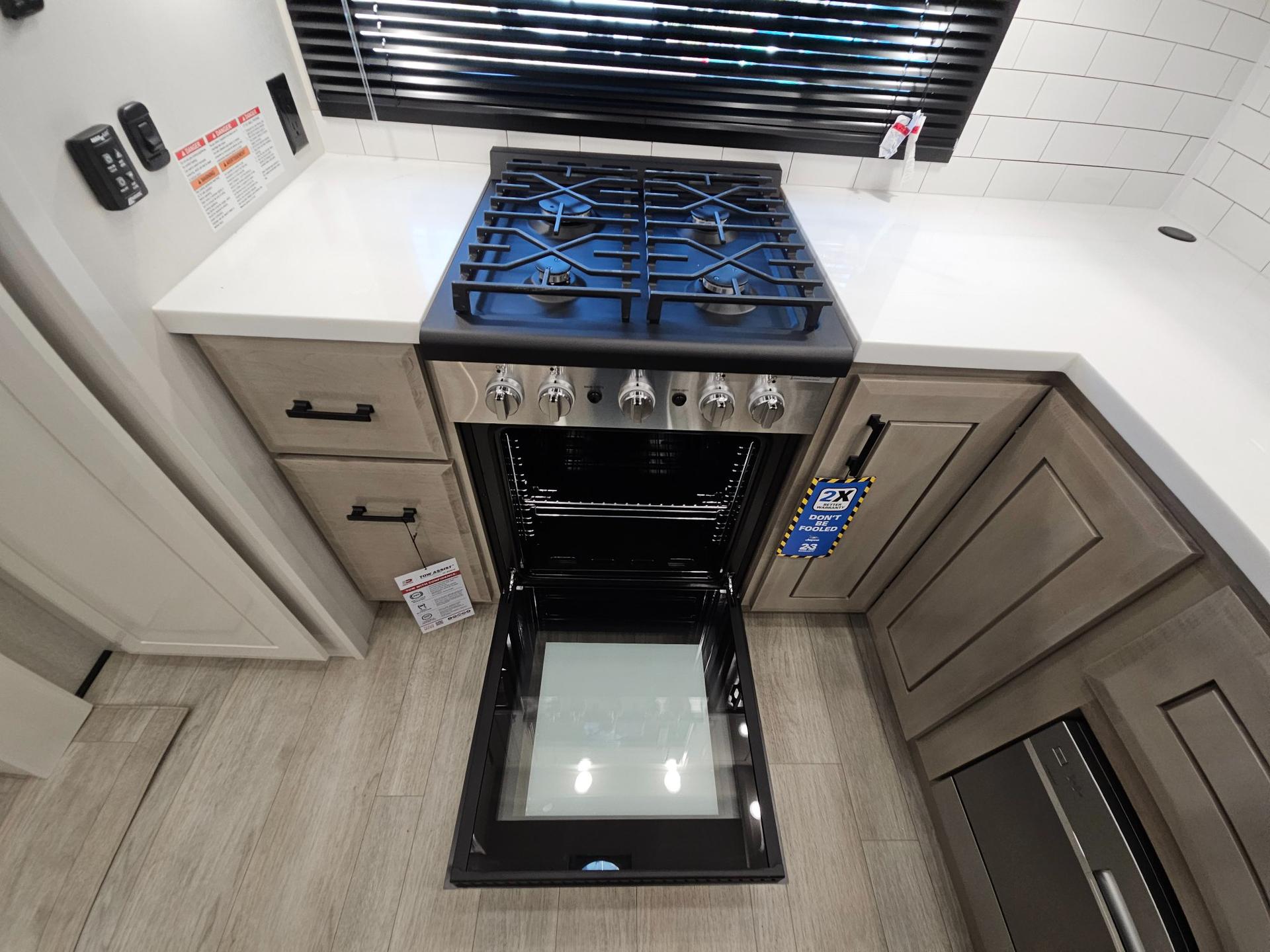 2026 Jayco 2026 Jayco Pinnacle - thumbnail 19
