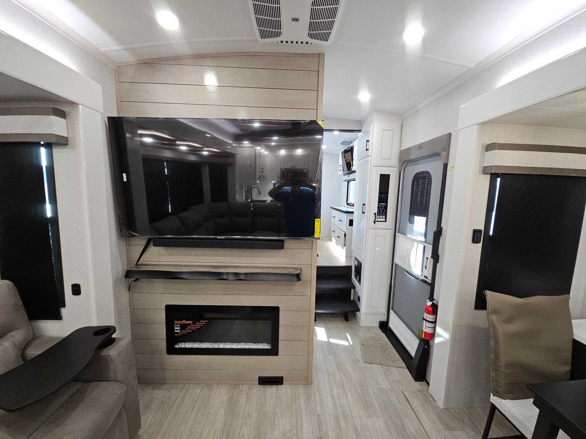 2026 Jayco 2026 Jayco Pinnacle - thumbnail 28