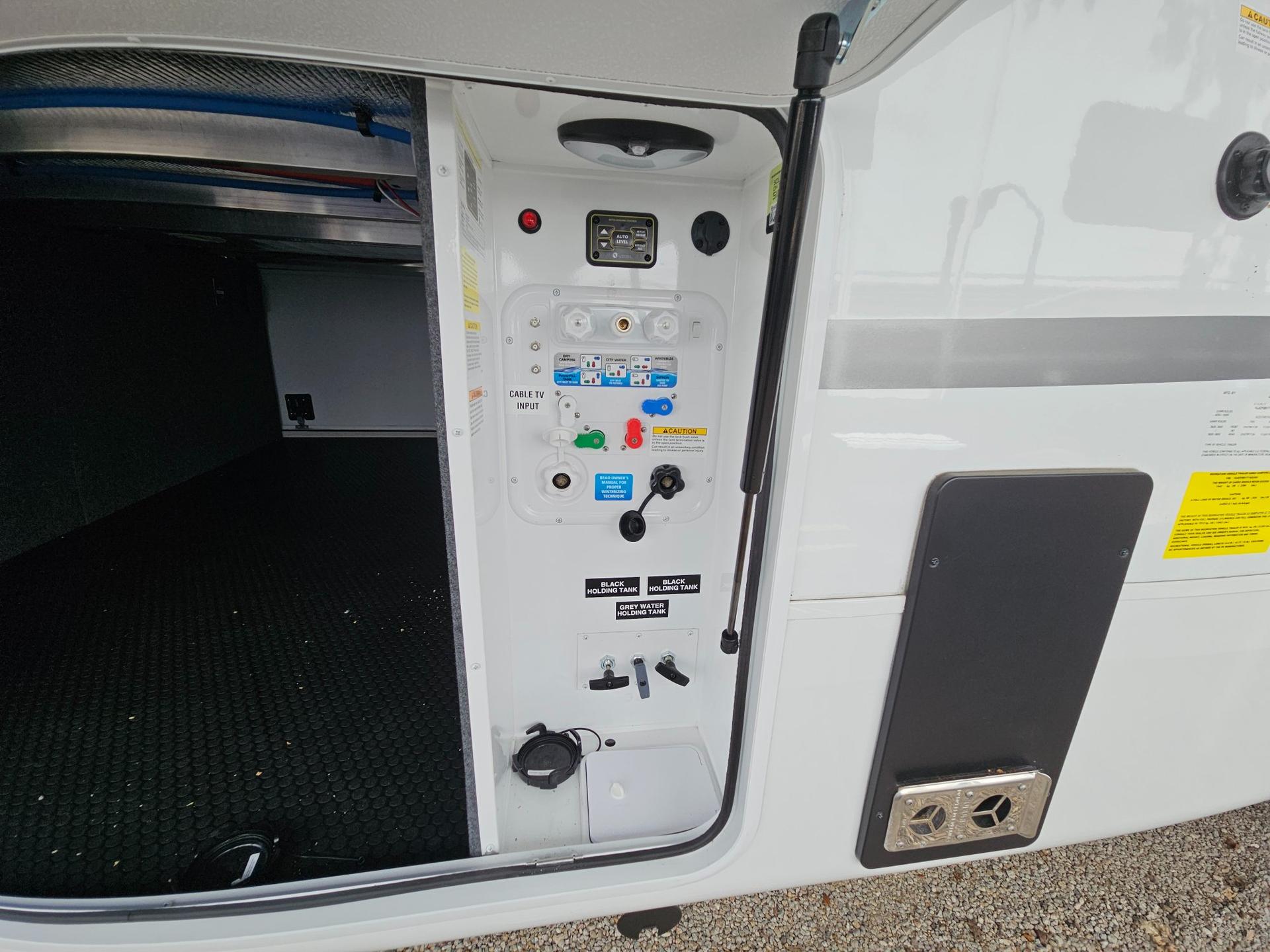 2026 Jayco 2026 Jayco Pinnacle - thumbnail 74