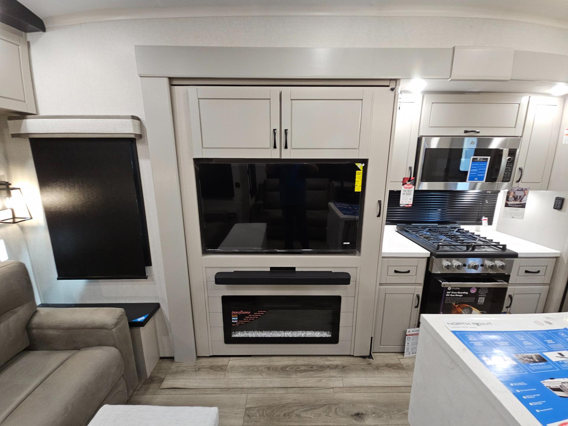 2026 Jayco 2026 Jayco North Point - thumbnail 17