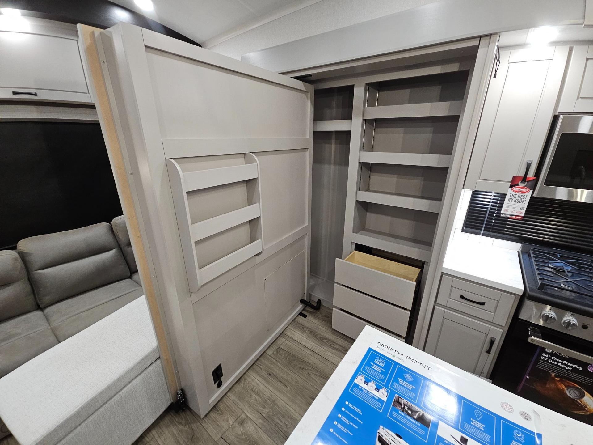 2026 Jayco 2026 Jayco North Point - thumbnail 21