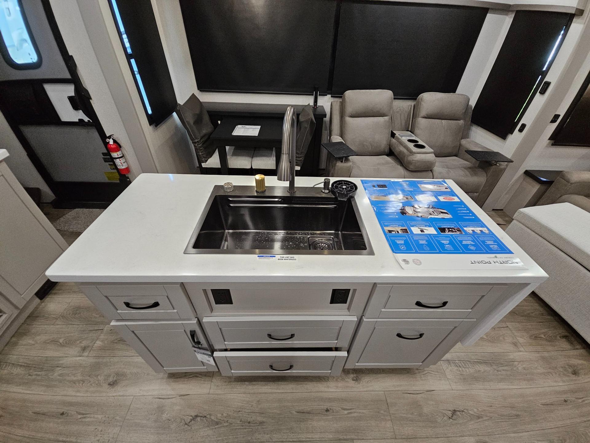 2026 Jayco 2026 Jayco North Point - thumbnail 28
