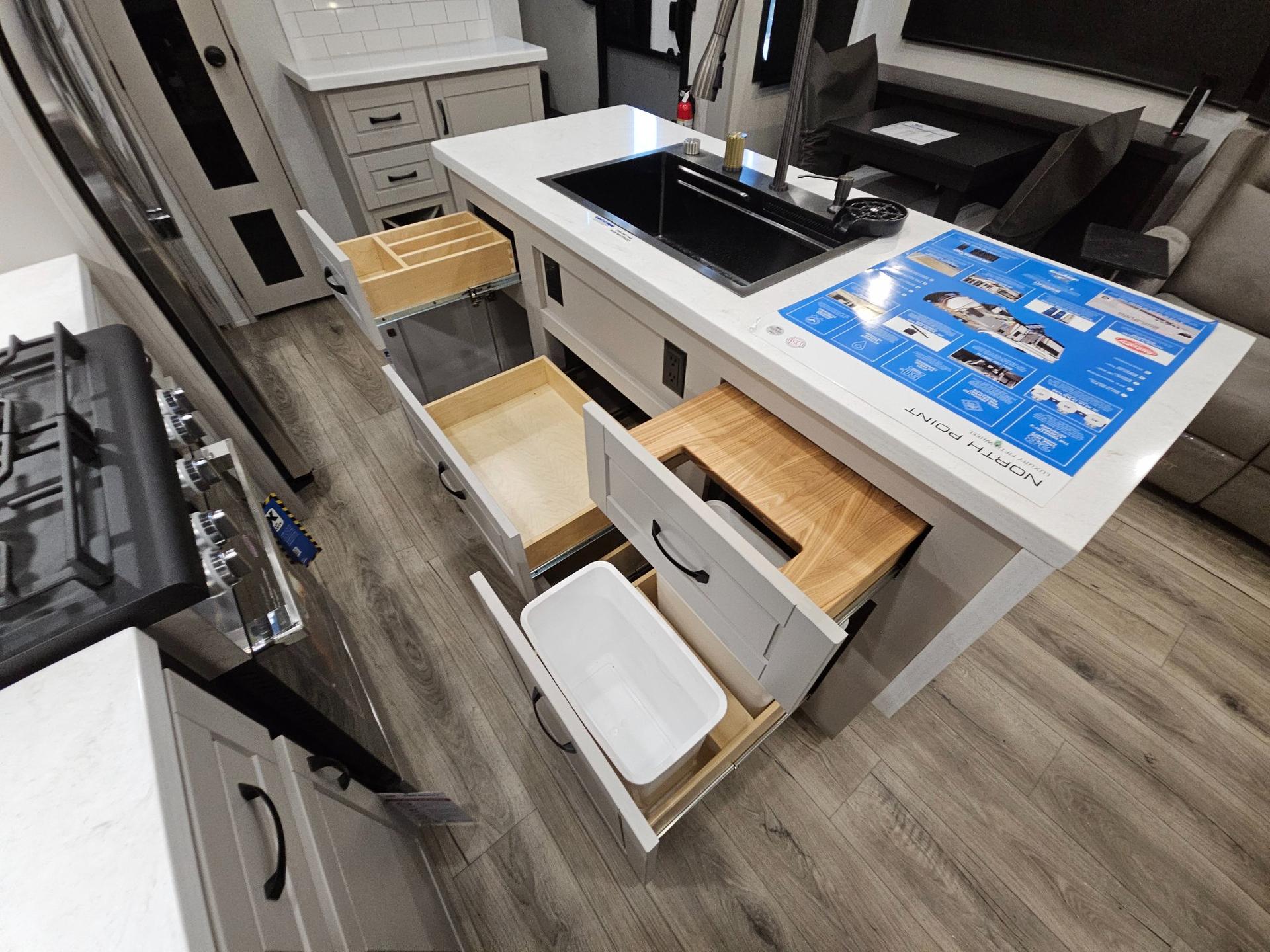 2026 Jayco 2026 Jayco North Point - thumbnail 29
