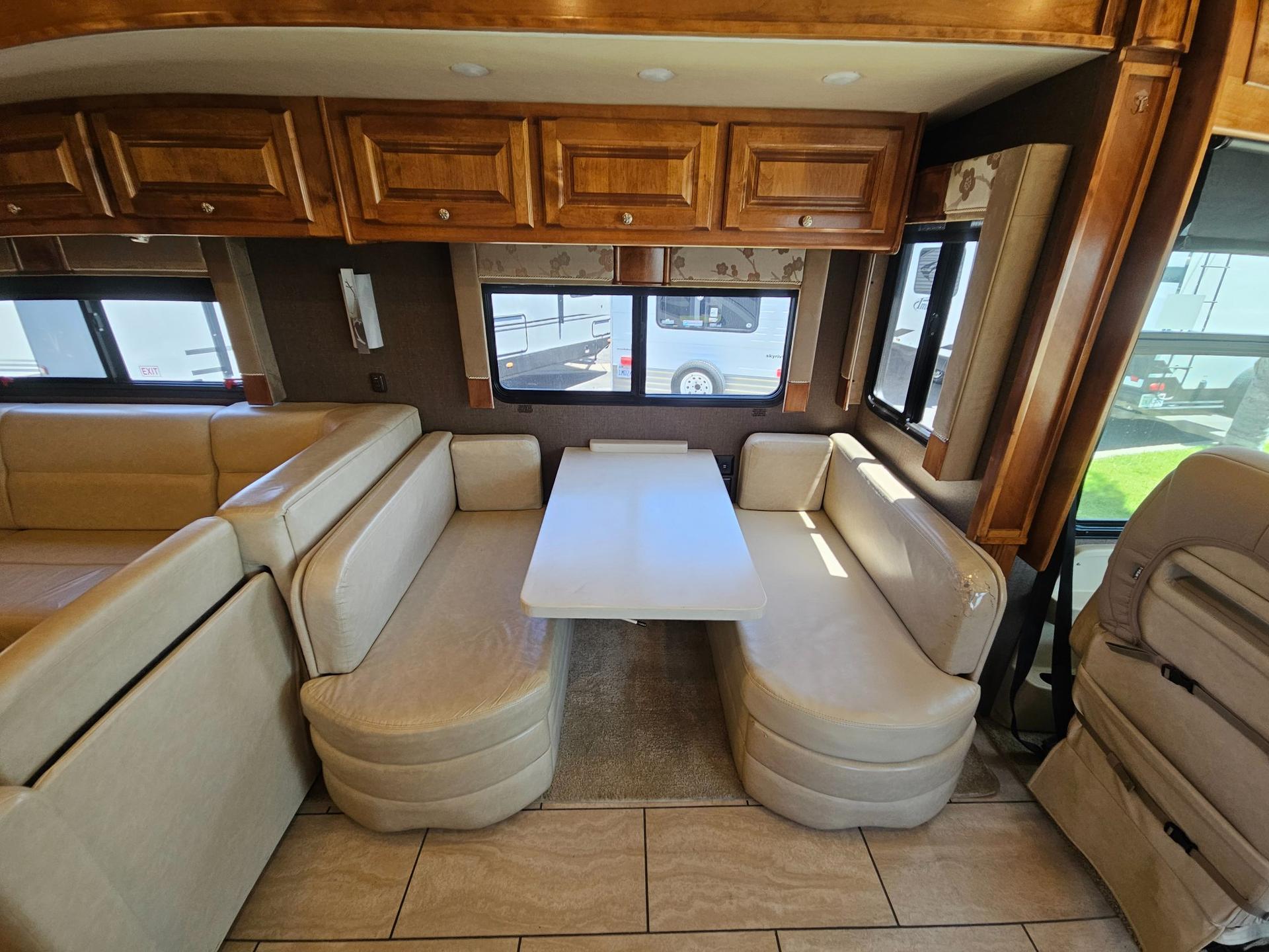2016 Tiffin Motor Coach 2016 Tiffin Motor Coach Allegro Open Road - thumbnail 7