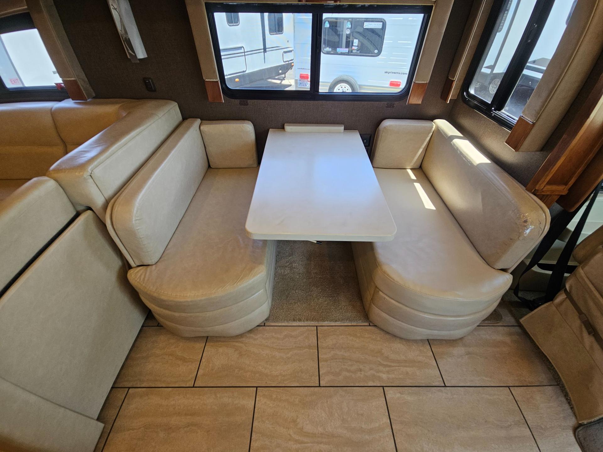 2016 Tiffin Motor Coach 2016 Tiffin Motor Coach Allegro Open Road - thumbnail 8