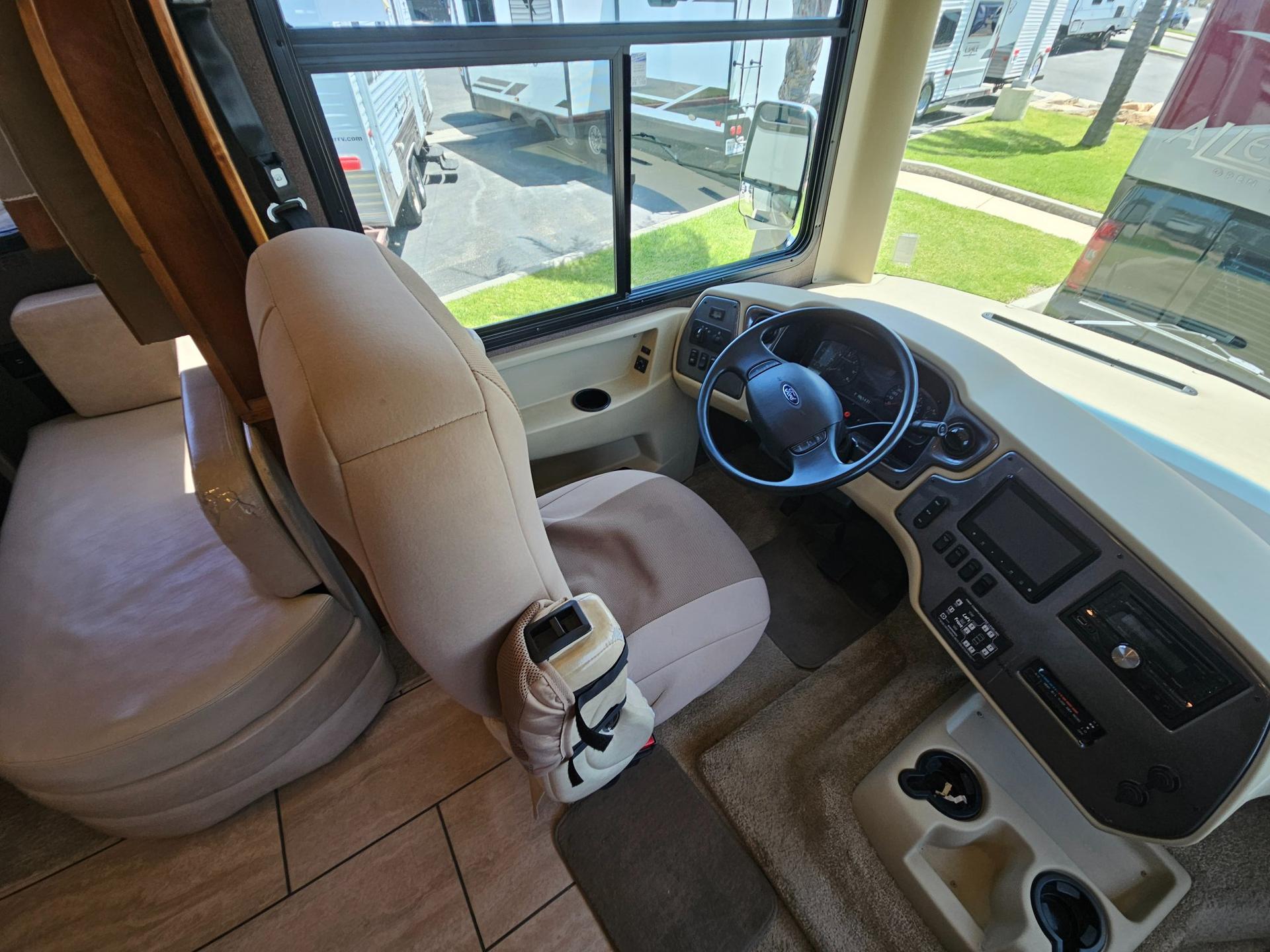 2016 Tiffin Motor Coach 2016 Tiffin Motor Coach Allegro Open Road - thumbnail 42