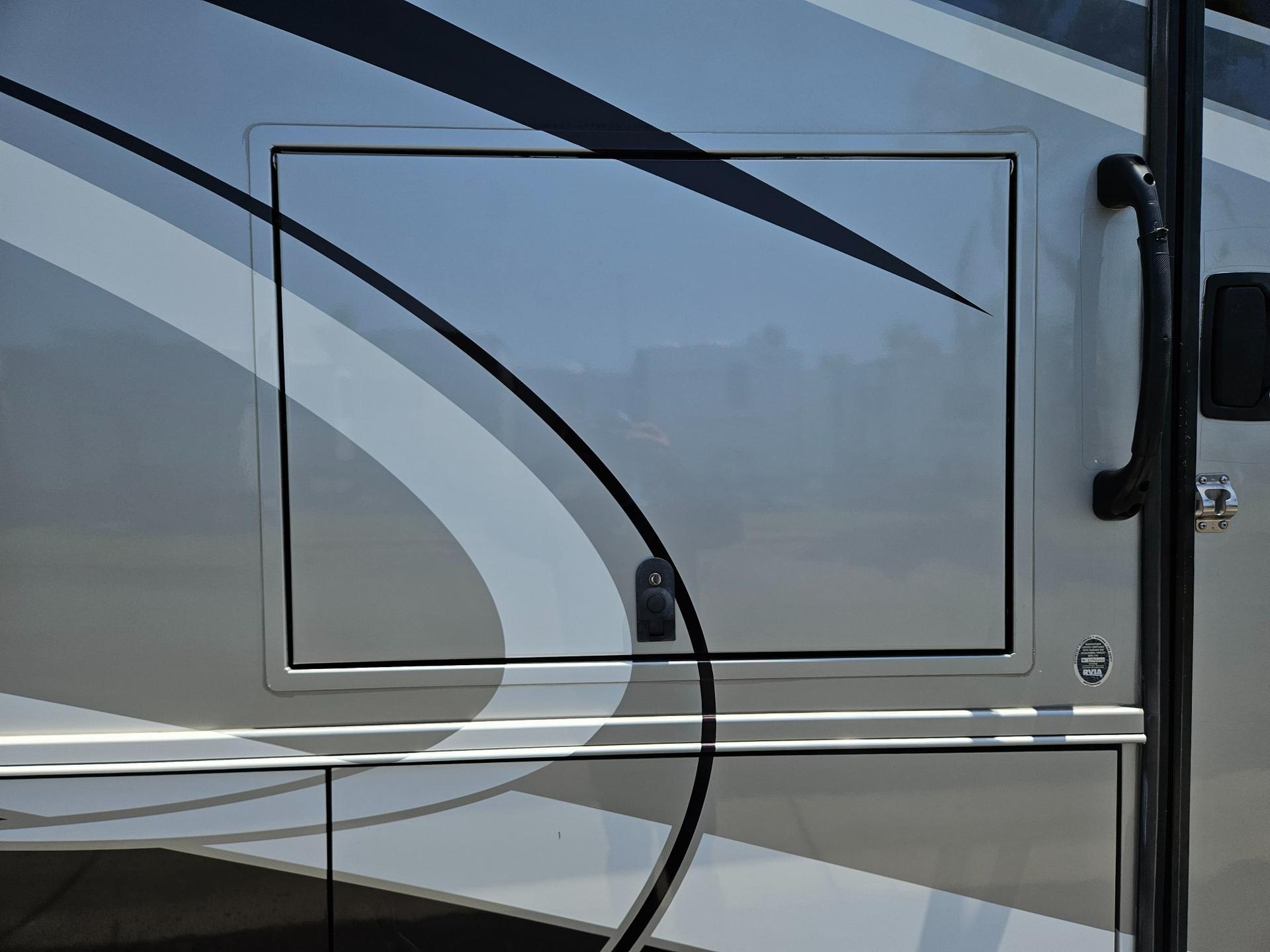 2016 Tiffin Motor Coach 2016 Tiffin Motor Coach Allegro Open Road - thumbnail 49