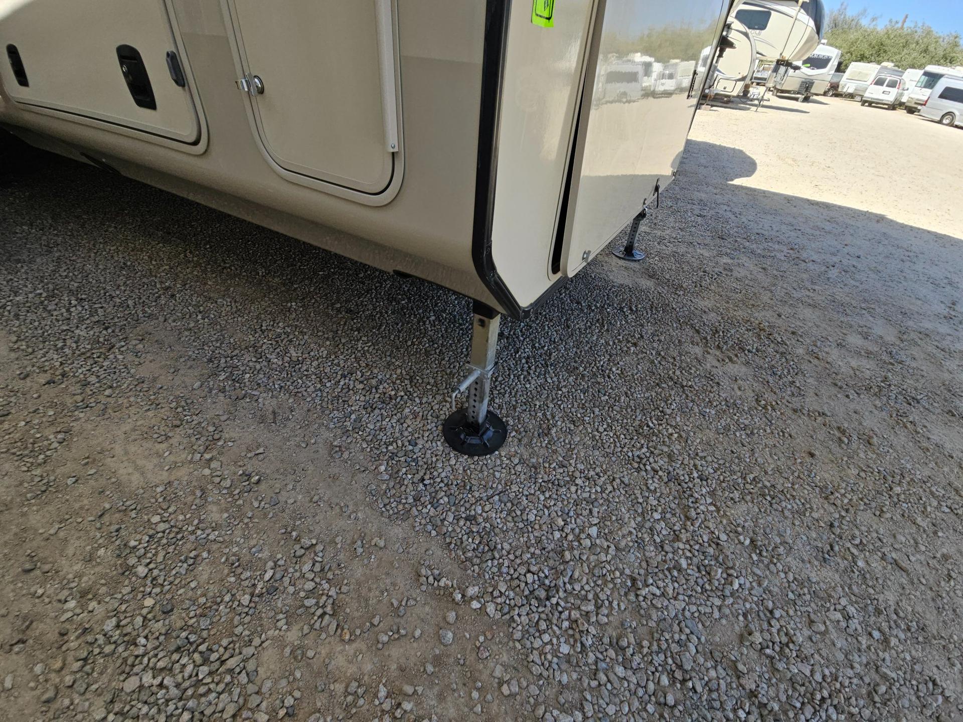 2019 Jayco 2019 Jayco Pinnacle - thumbnail 21