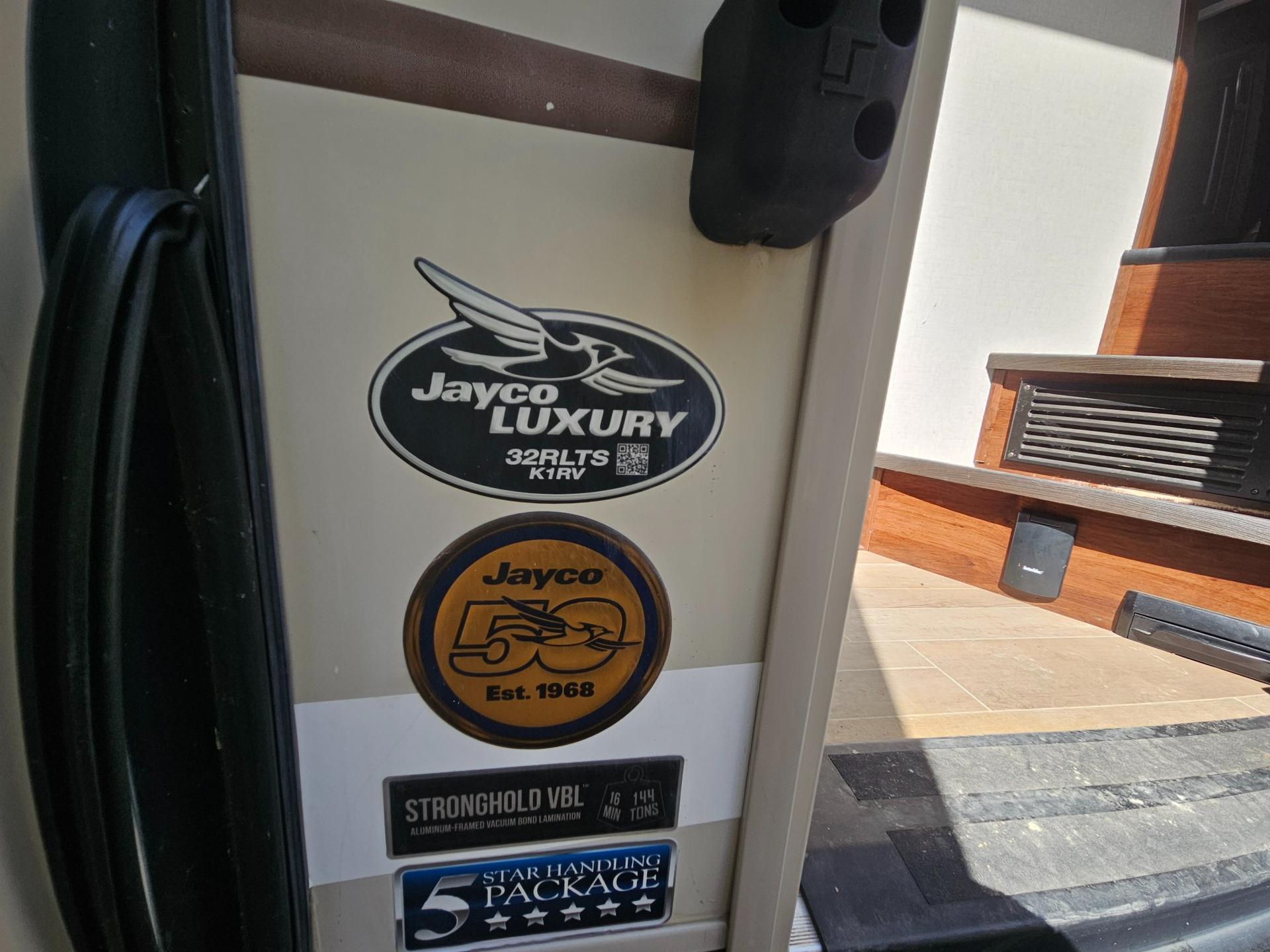2019 Jayco 2019 Jayco Pinnacle - thumbnail 25