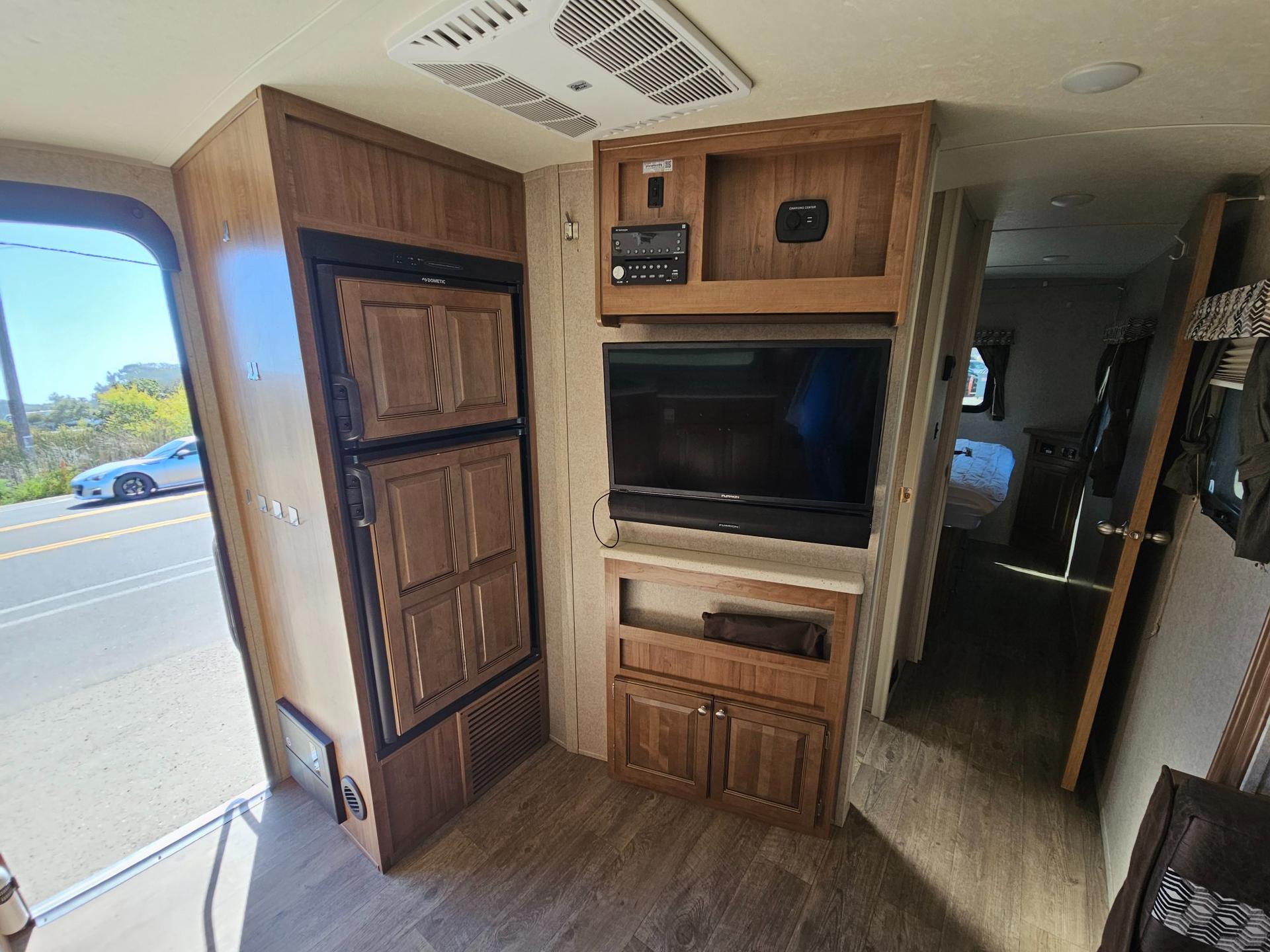 2018 Forest River RV 2018 Forest River RV Rockwood Mini Lite - thumbnail 9