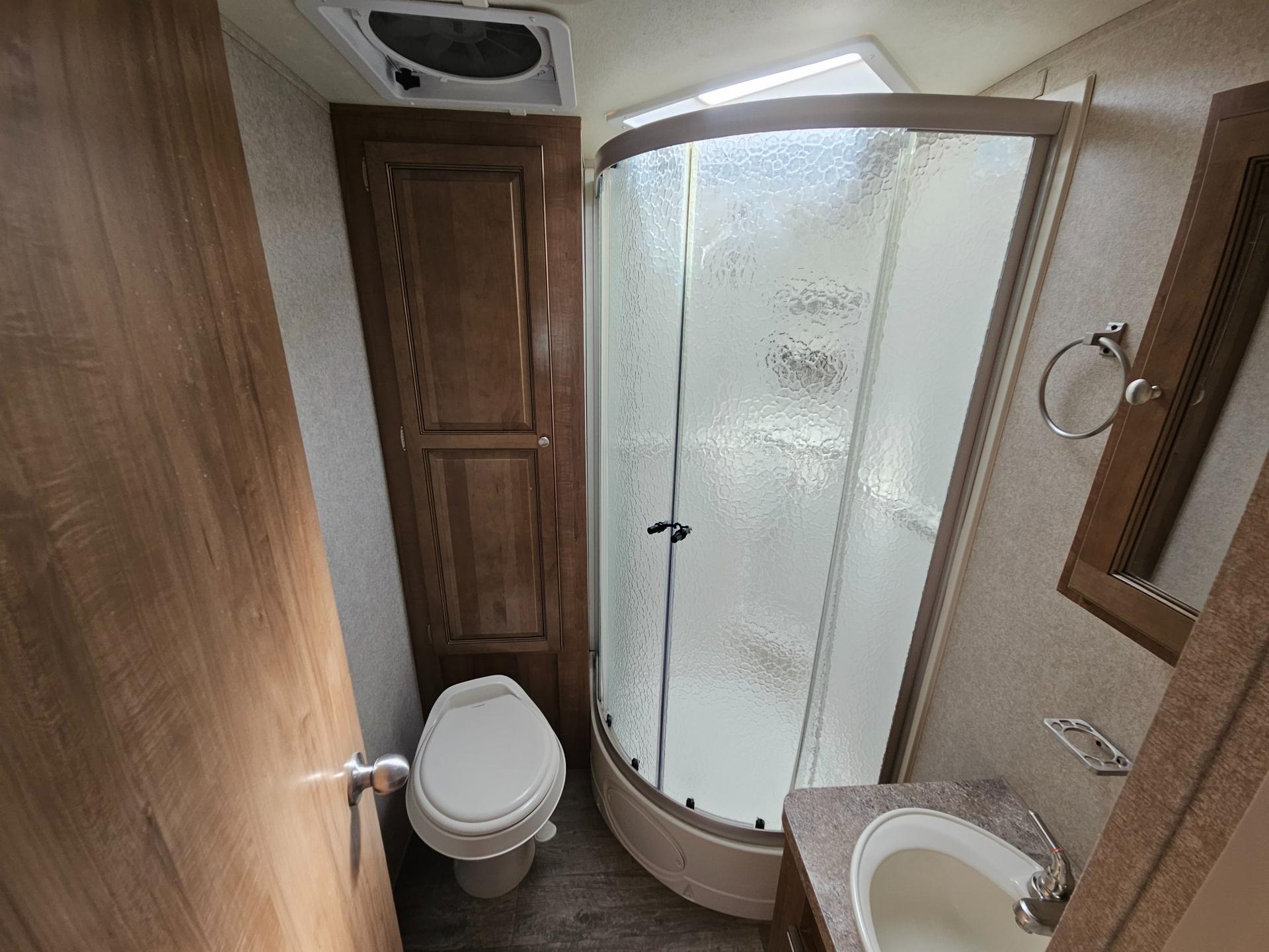 2018 Forest River RV 2018 Forest River RV Rockwood Mini Lite - thumbnail 10