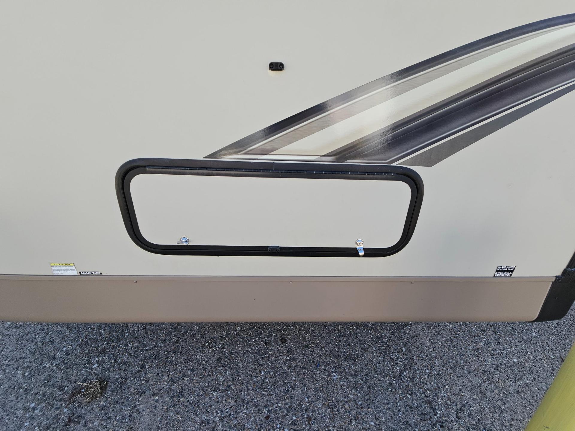 2018 Forest River RV 2018 Forest River RV Rockwood Mini Lite - thumbnail 24
