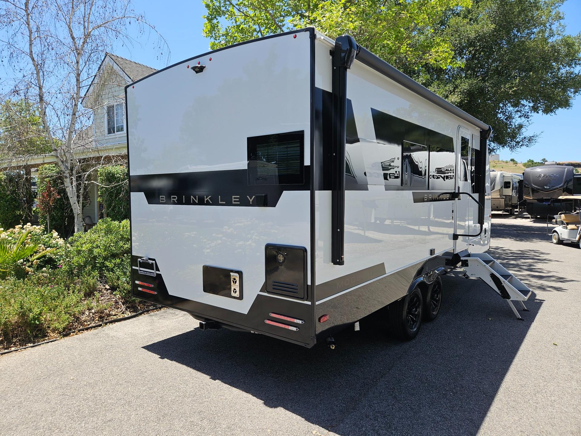 2026 Brinkley RV 2026 Brinkley RV Model Ix - thumbnail 3