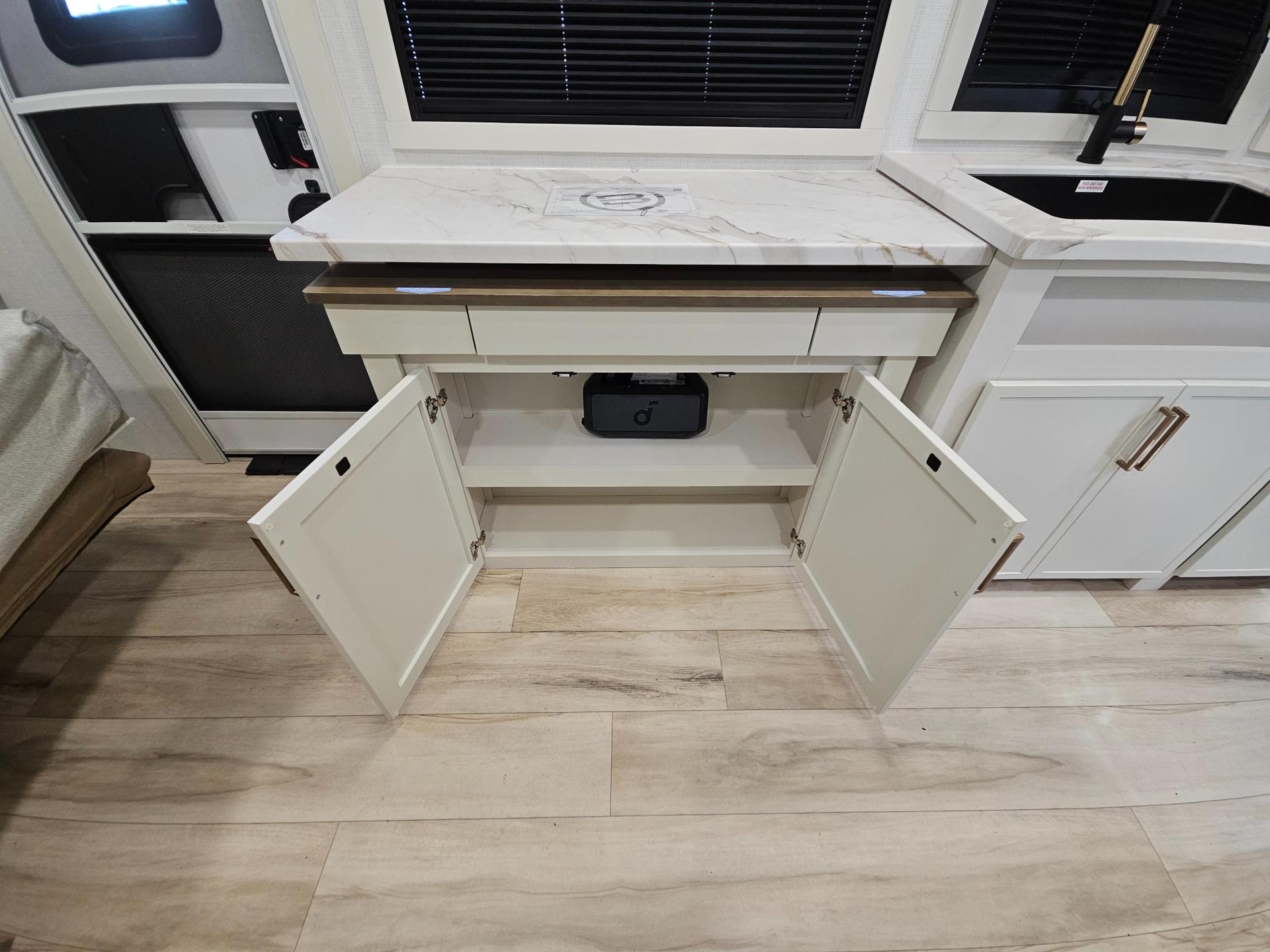2026 Brinkley RV 2026 Brinkley RV Model Ix - thumbnail 18