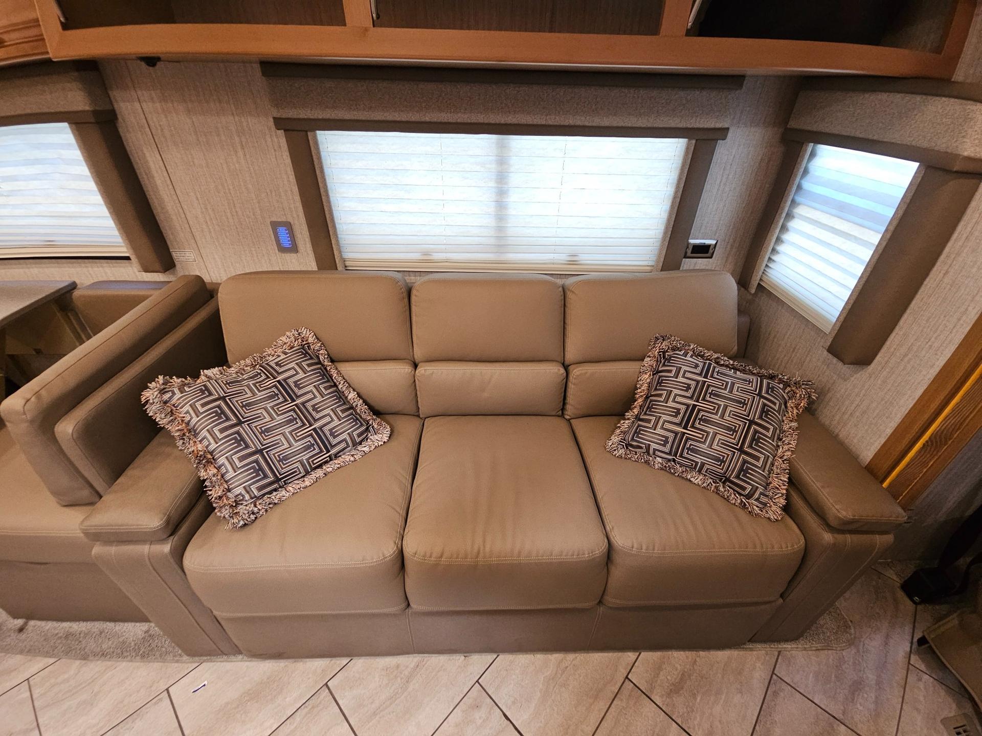 2023 Newmar 2023 Newmar Bay Star Sport - thumbnail 9
