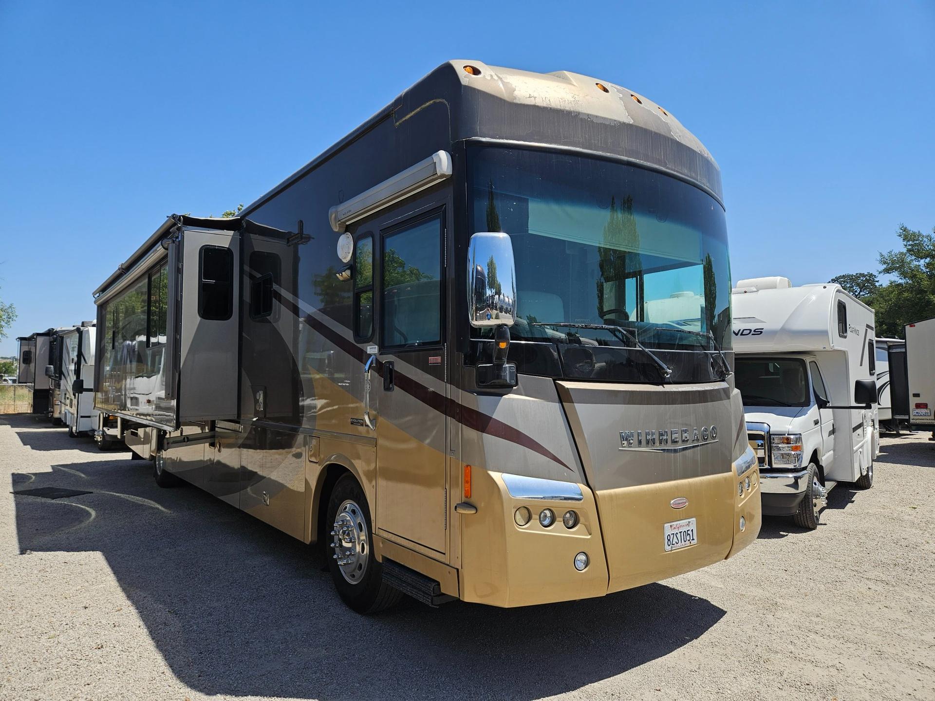 2007 Winnebago Tour 40TD