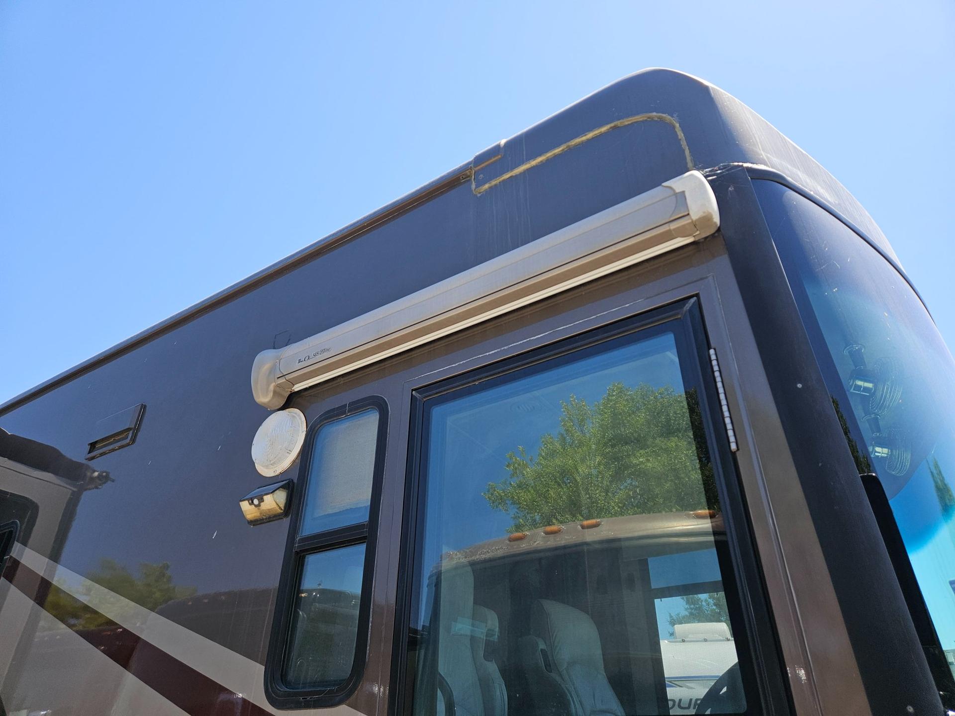 2007 Winnebago 2007 Winnebago Tour - thumbnail 25