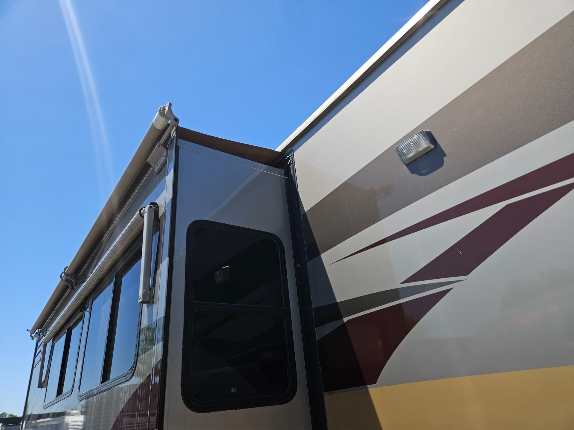 2007 Winnebago 2007 Winnebago Tour - thumbnail 37