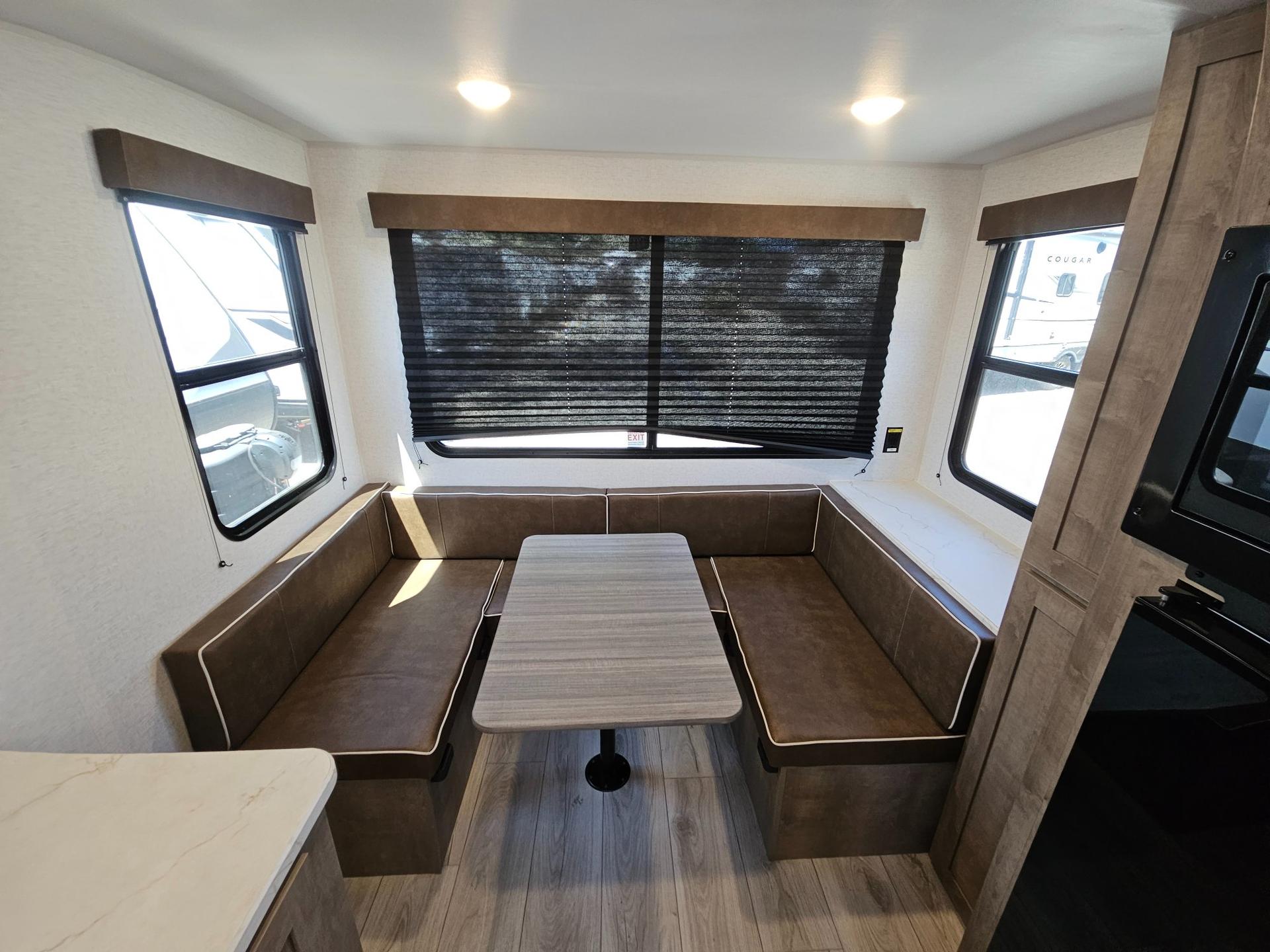 2025 Keystone RV 2025 Keystone RV Springdale - thumbnail 7