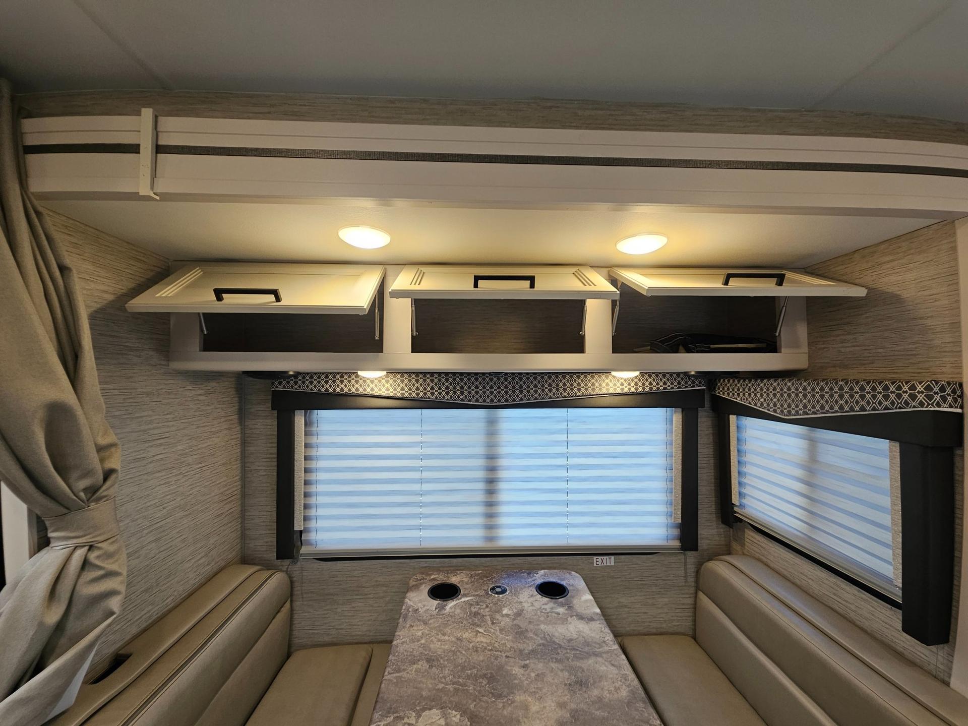 2023 Thor Motor Coach 2023 Thor Motor Coach Four Winds - thumbnail 9
