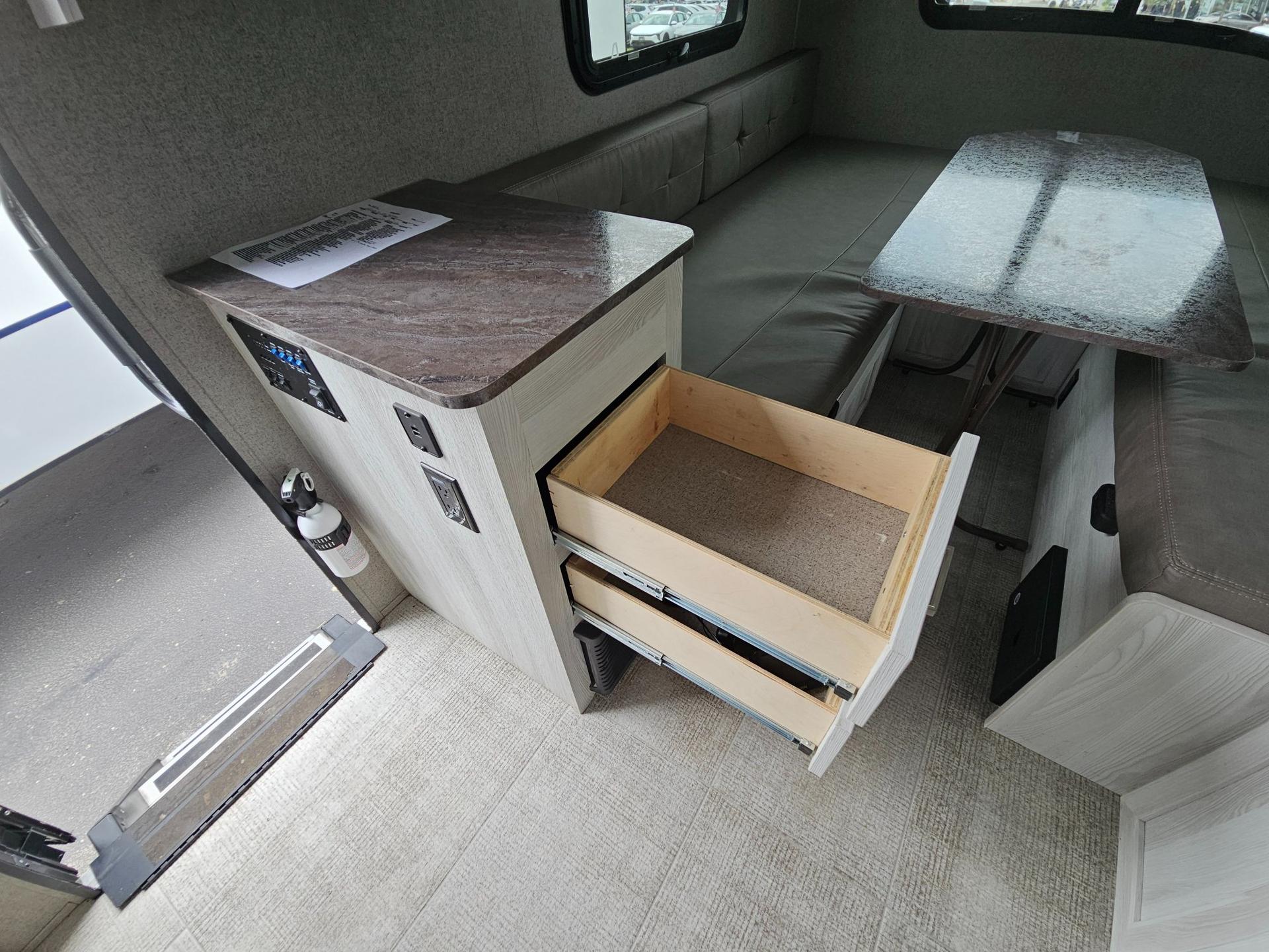2020 Forest River RV 2020 Forest River RV Rockwood Geo Pro - thumbnail 7