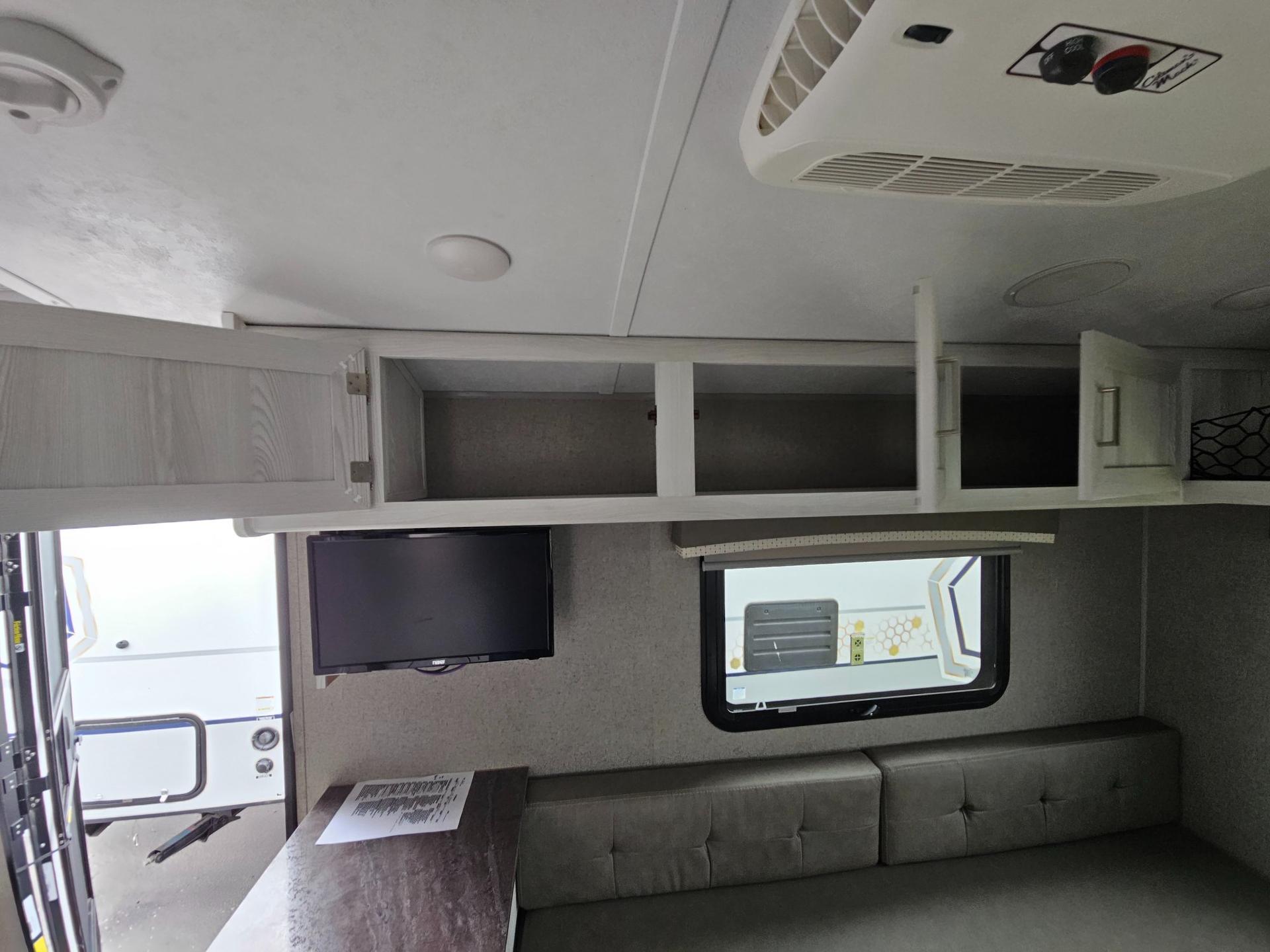 2020 Forest River RV 2020 Forest River RV Rockwood Geo Pro - thumbnail 9
