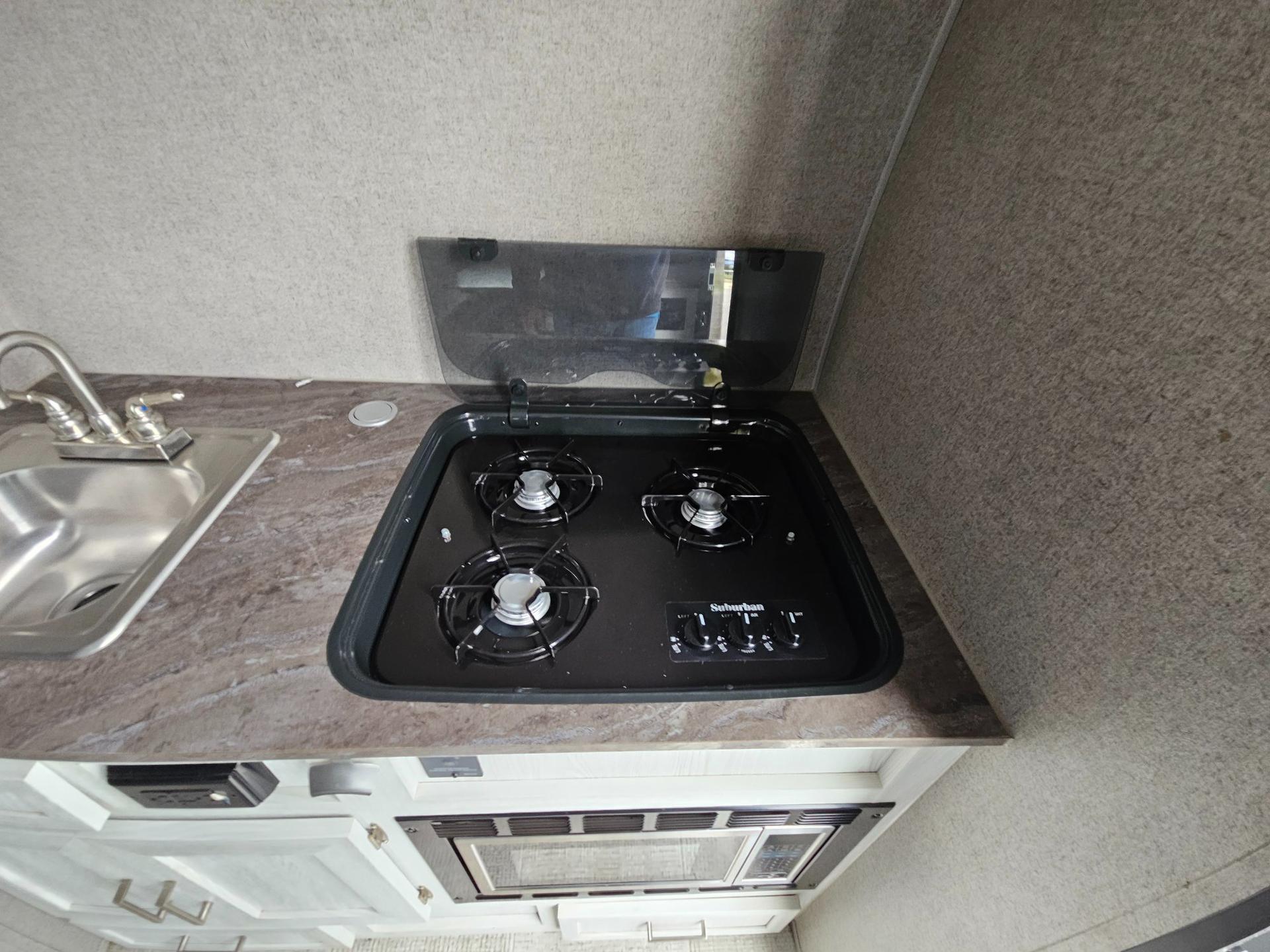 2020 Forest River RV 2020 Forest River RV Rockwood Geo Pro - thumbnail 22