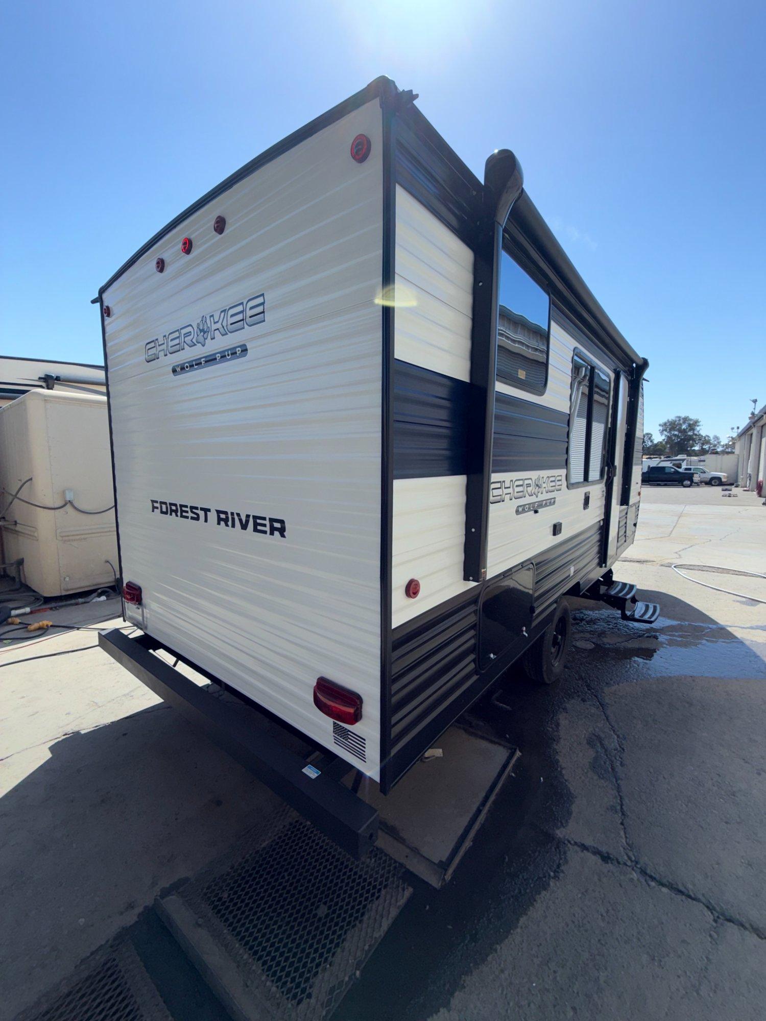 2026 Forest River RV 2026 Forest River RV Cherokee Wolf Pup - thumbnail 8