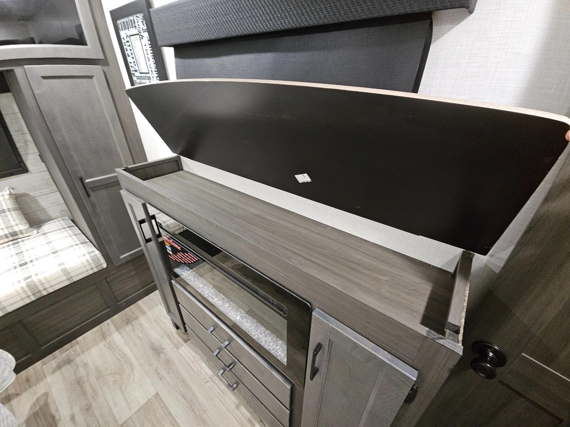 2025 Venture RV 2025 Venture RV SportTrek Touring Edition - thumbnail 40