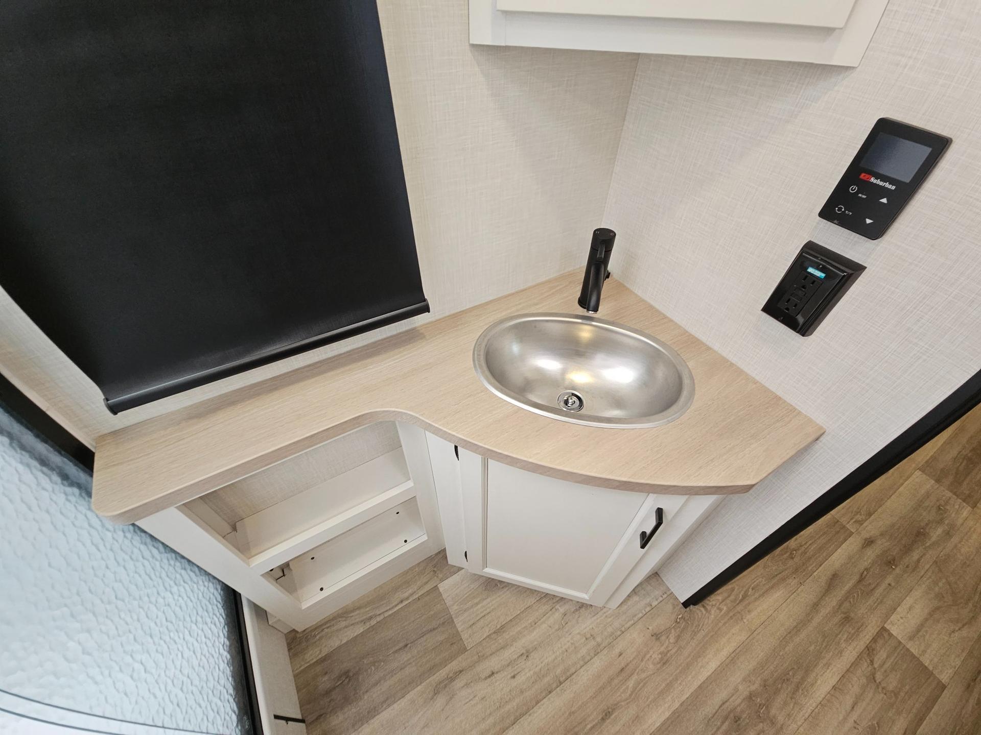 2025 Venture RV 2025 Venture RV SportTrek Touring Edition - thumbnail 46