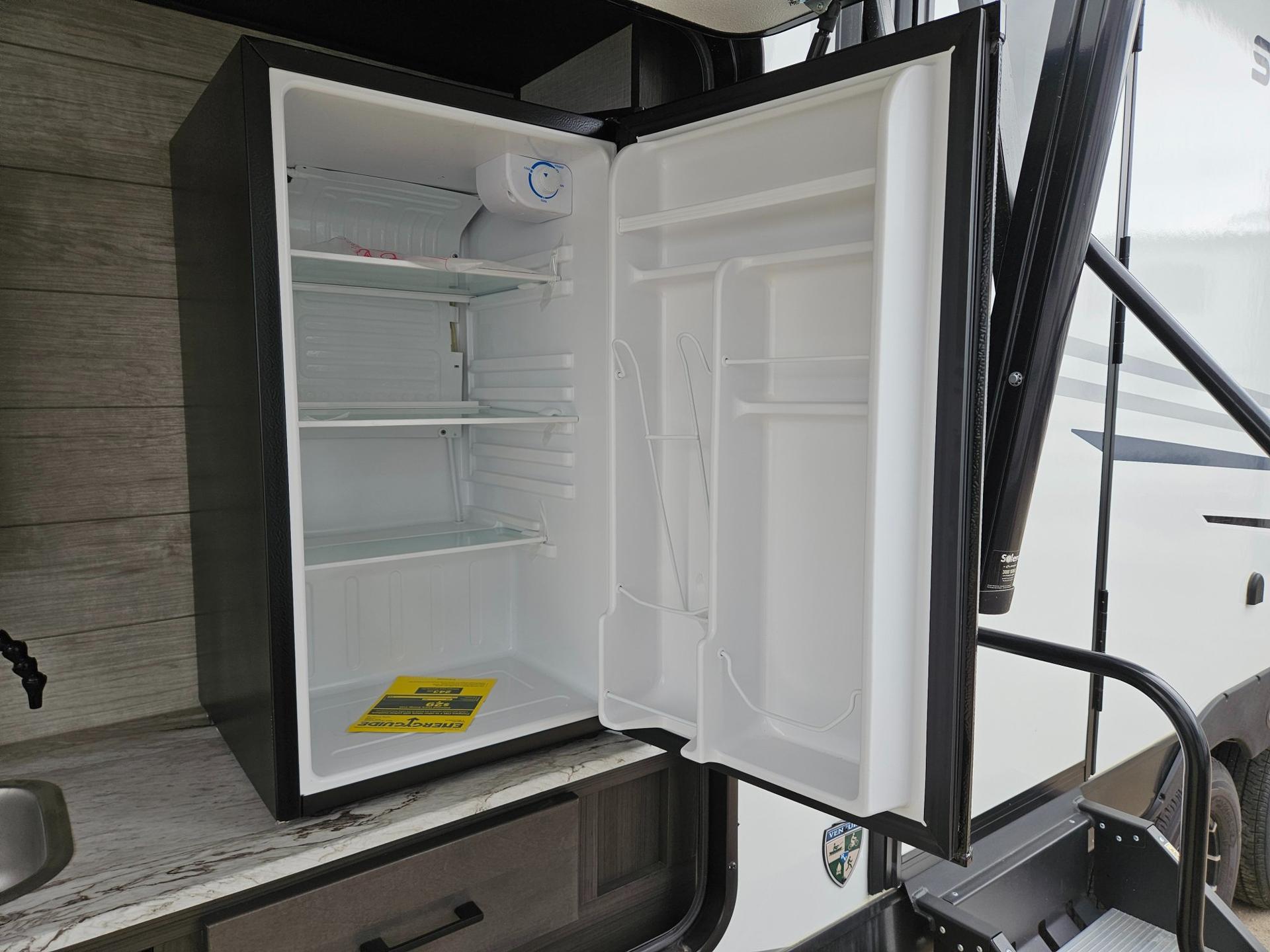 2025 Venture RV 2025 Venture RV SportTrek Touring Edition - thumbnail 73